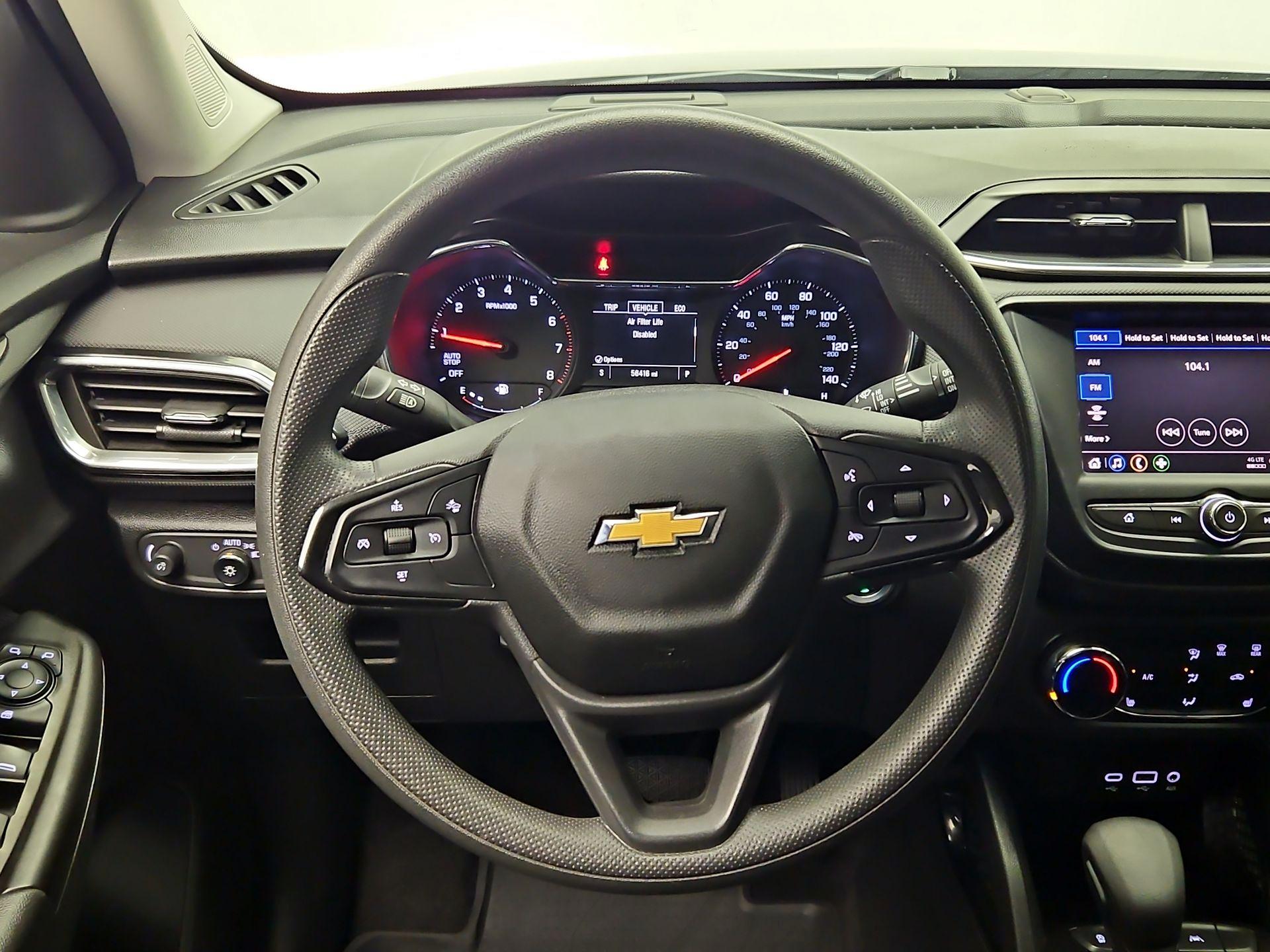 Thumbnail: 2023 Chevrolet TrailBlazer - 10