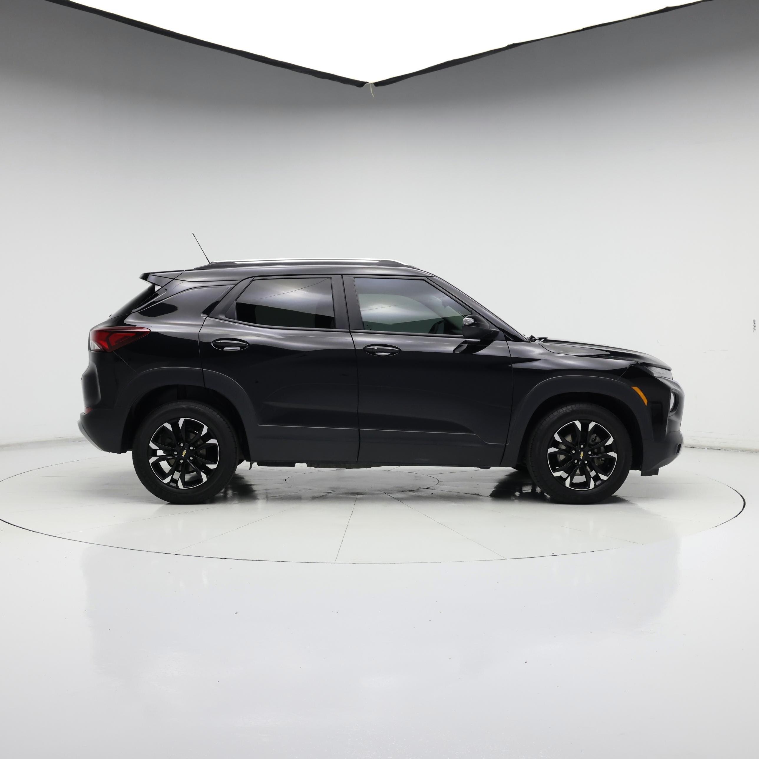Thumbnail: 2023 Chevrolet TrailBlazer - 7