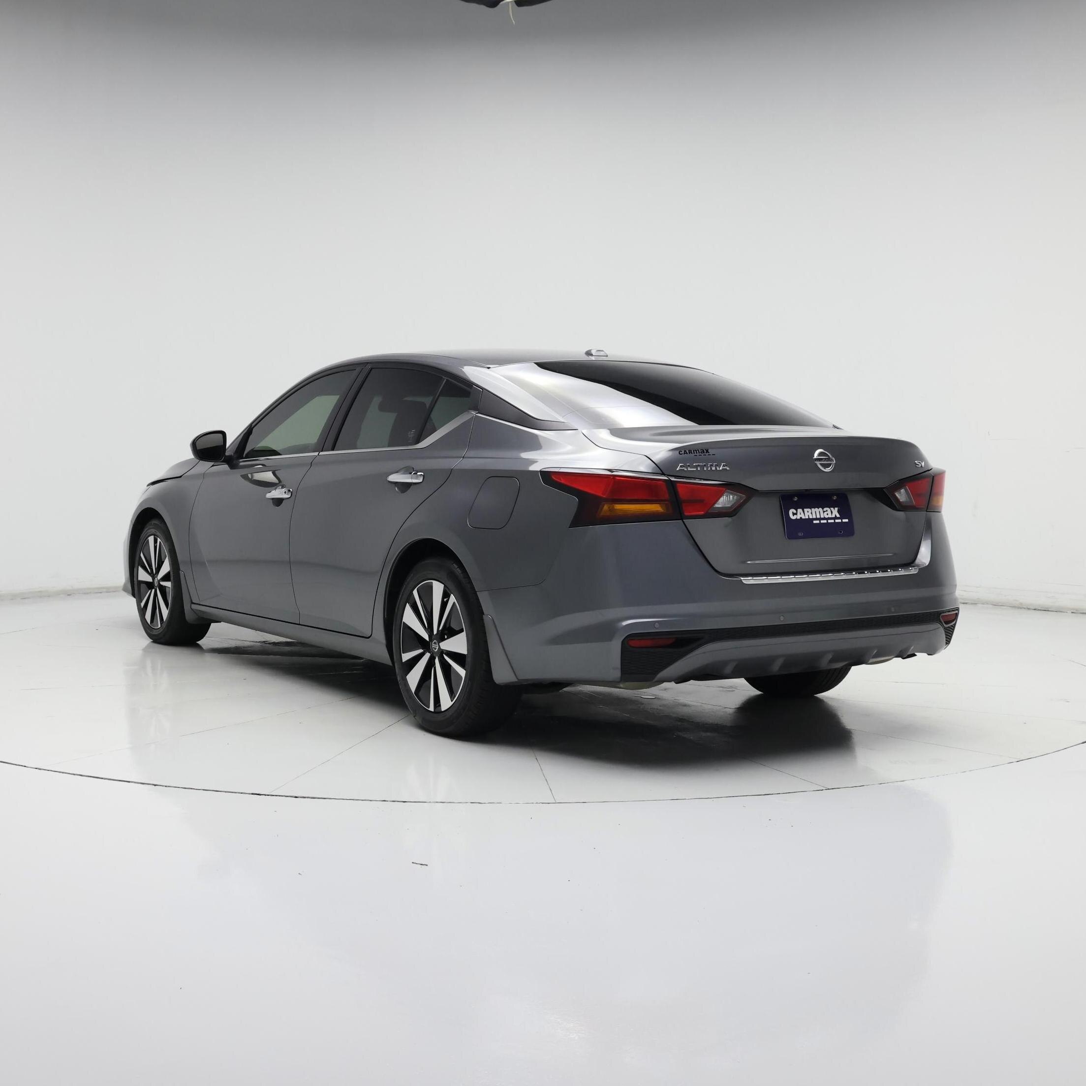 Thumbnail: 2022 Nissan Altima - 2