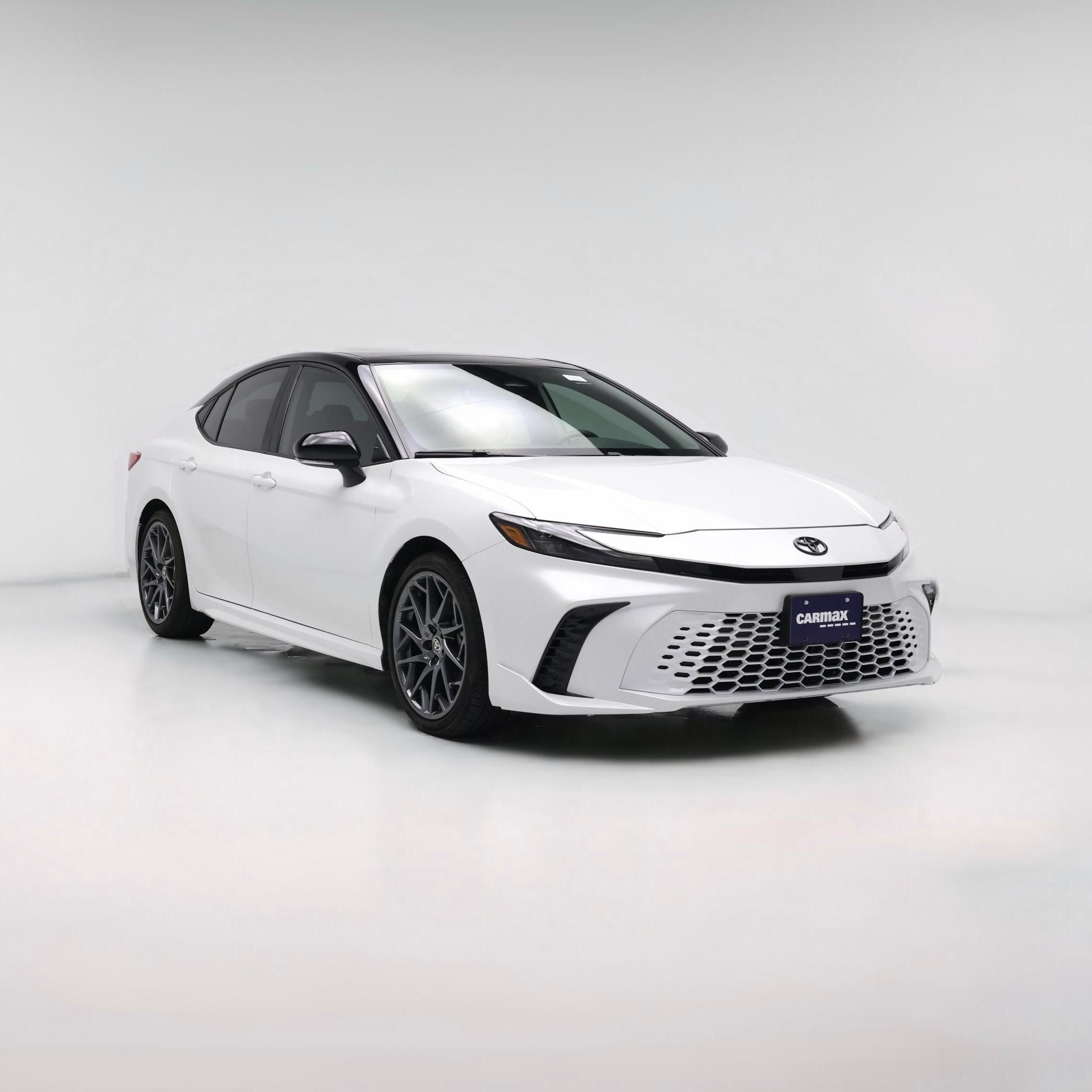 Thumbnail: 2025 Toyota Camry - 1