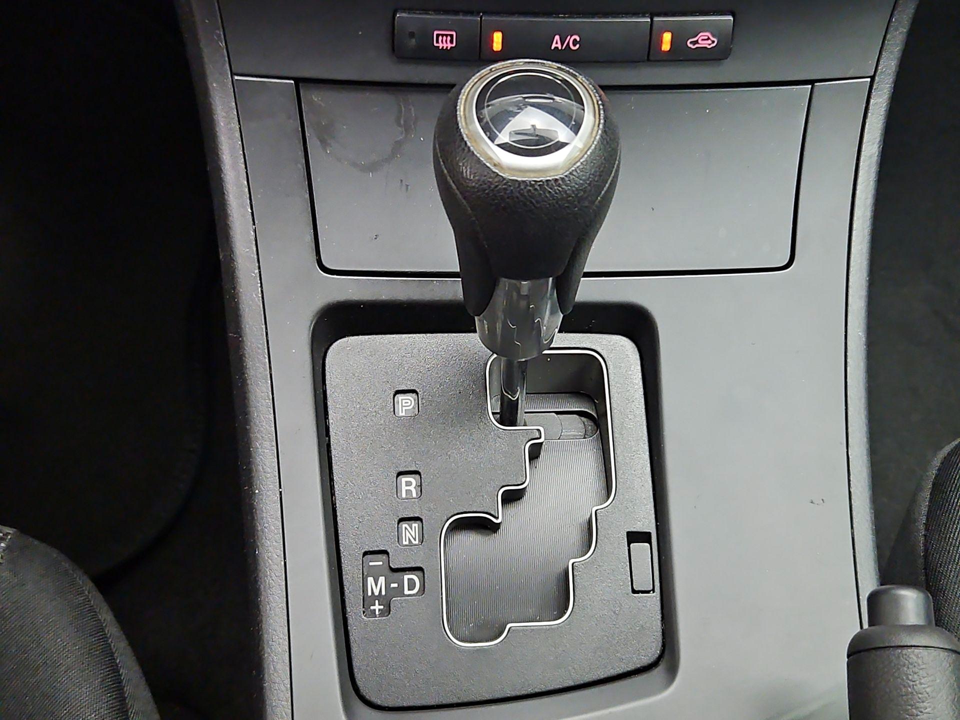 Thumbnail: 2013 Mazda Mazda3 - 16