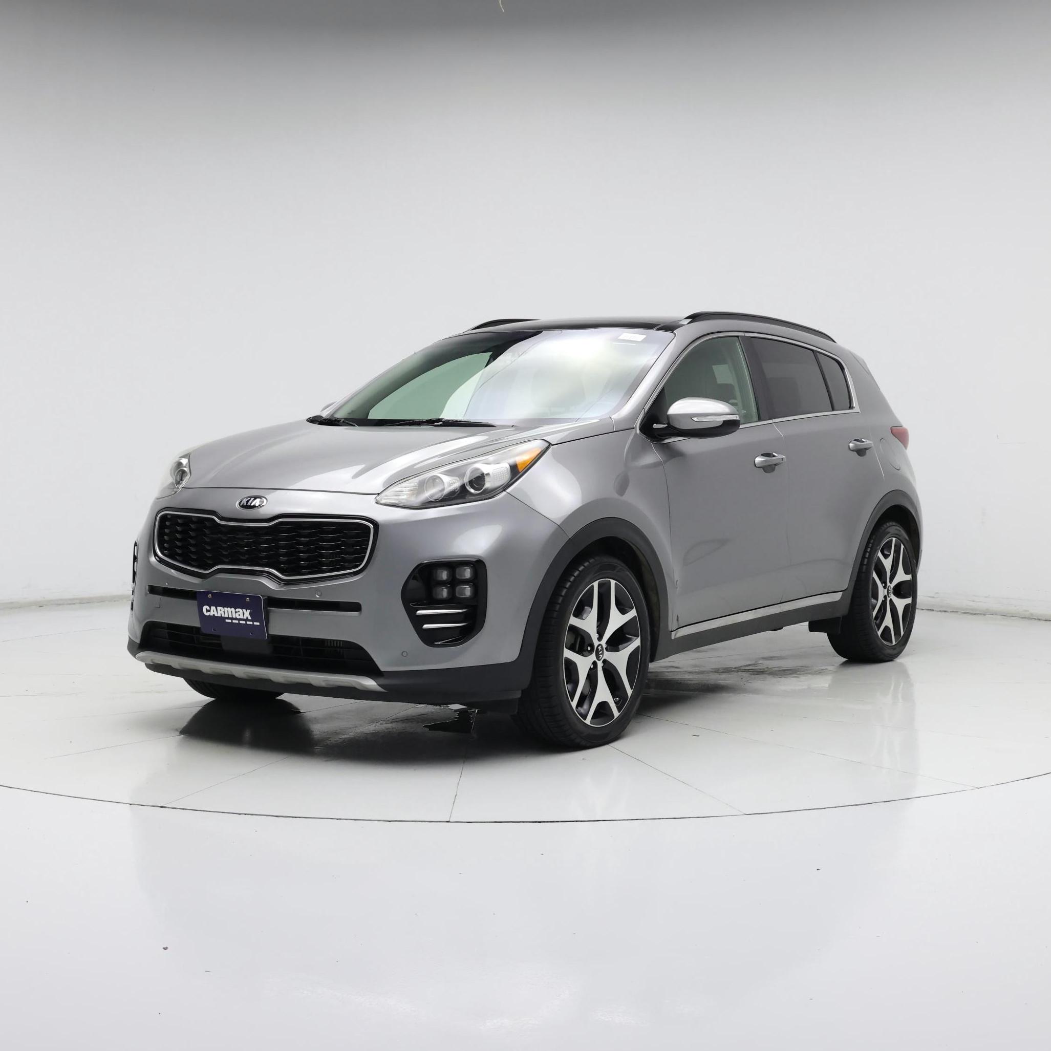 Thumbnail: 2019 Kia Sportage - 4