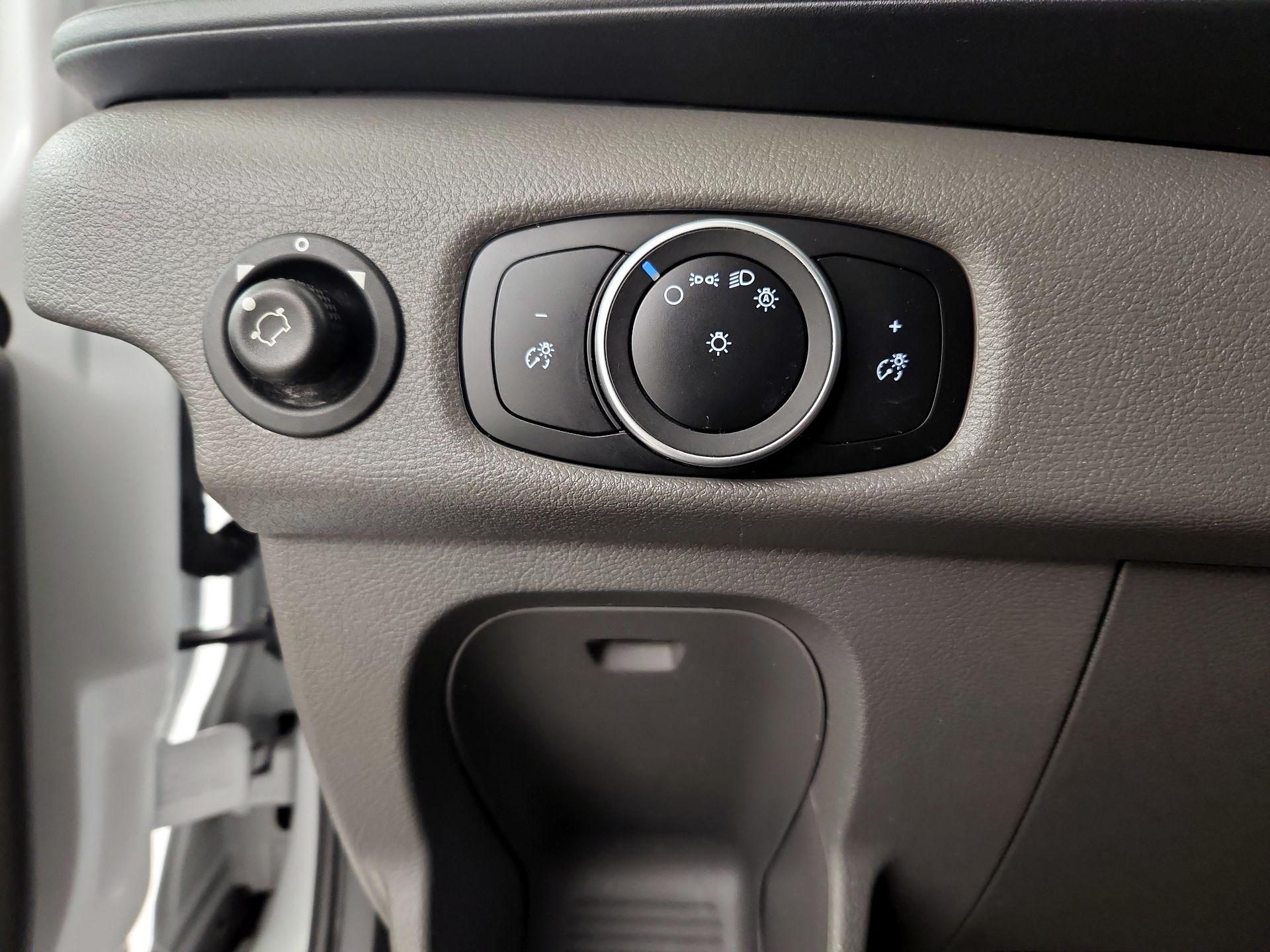 Thumbnail: 2020 Ford Transit Series - 13