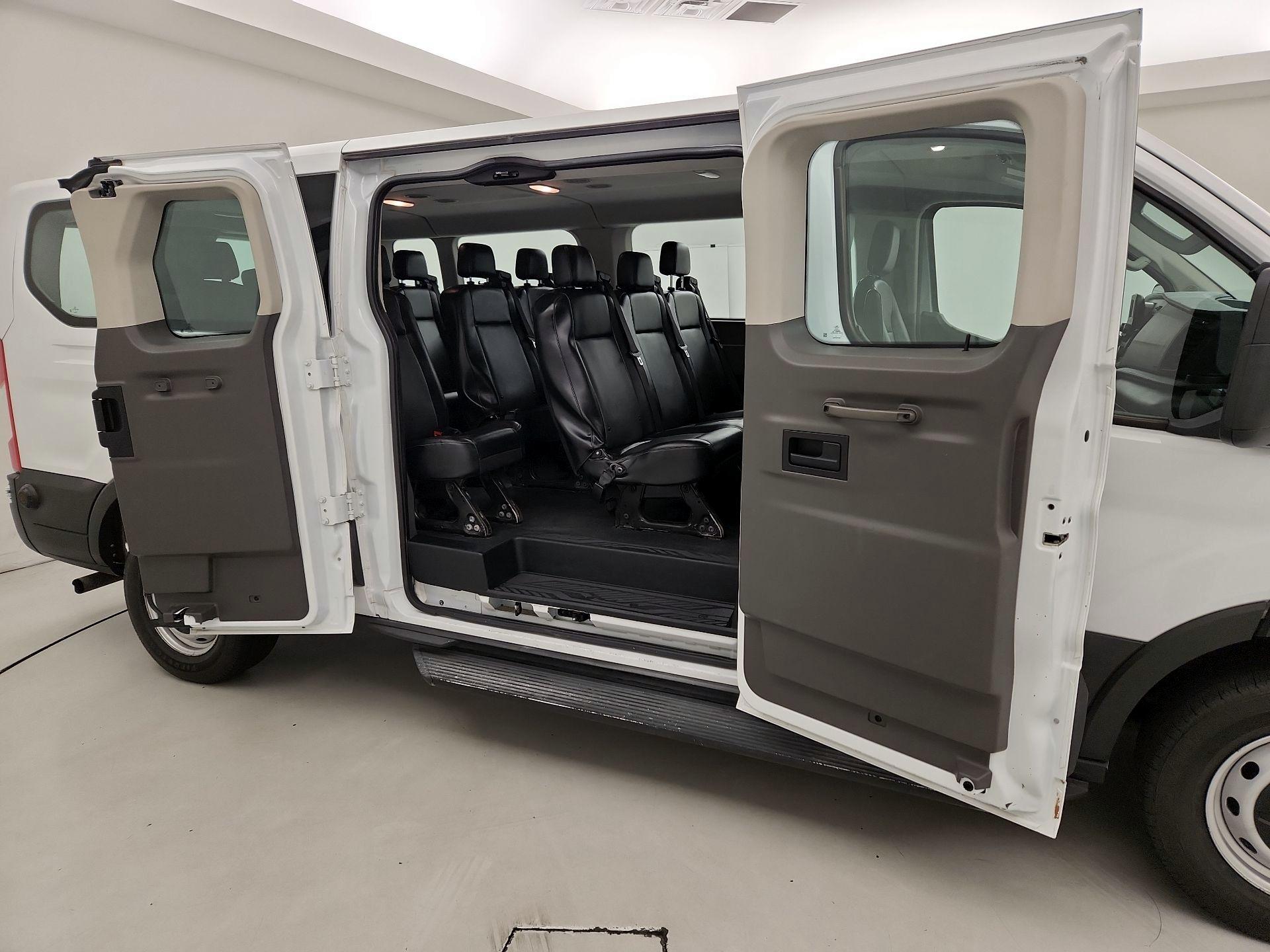 Thumbnail: 2020 Ford Transit Series - 19