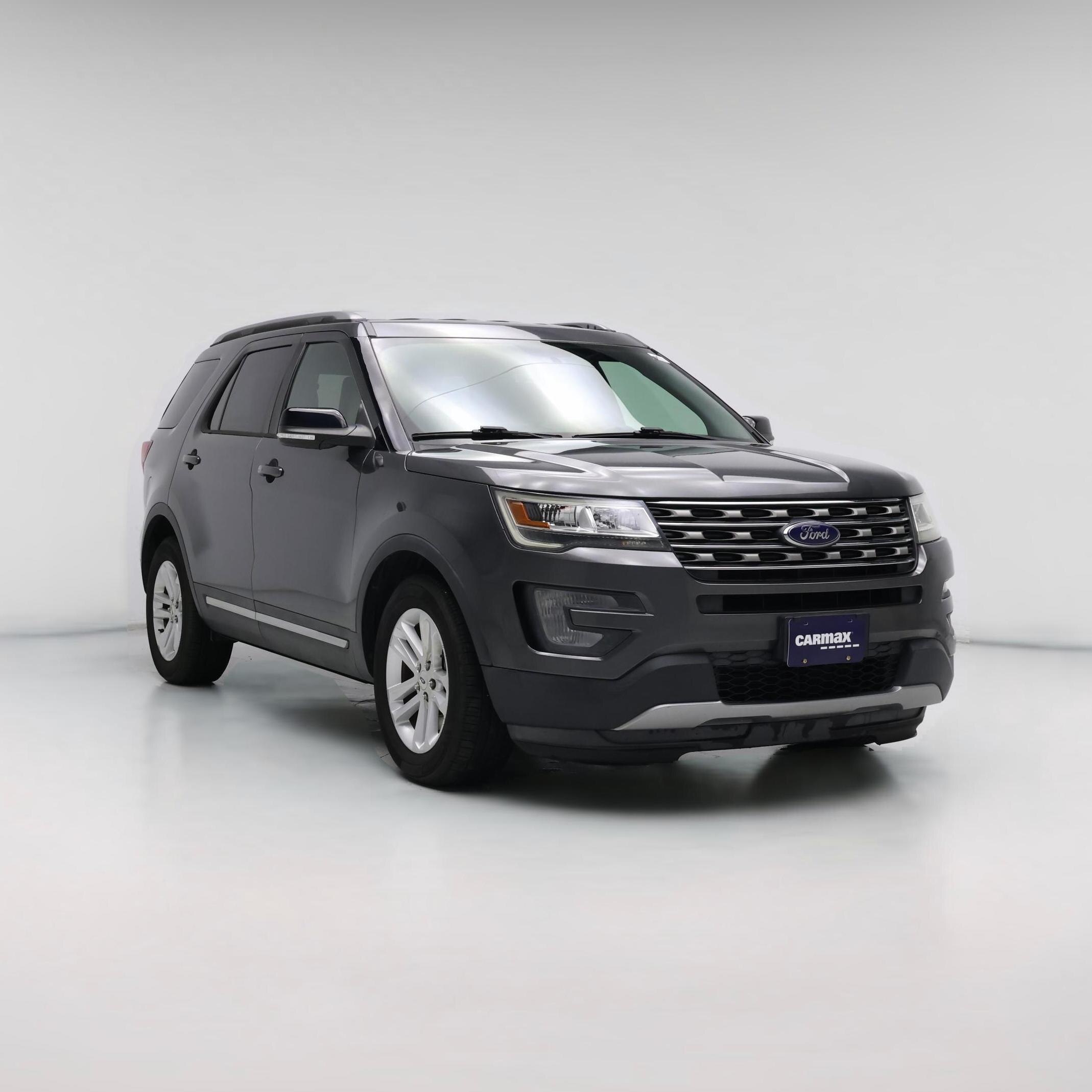 Thumbnail: 2017 Ford Explorer - 1
