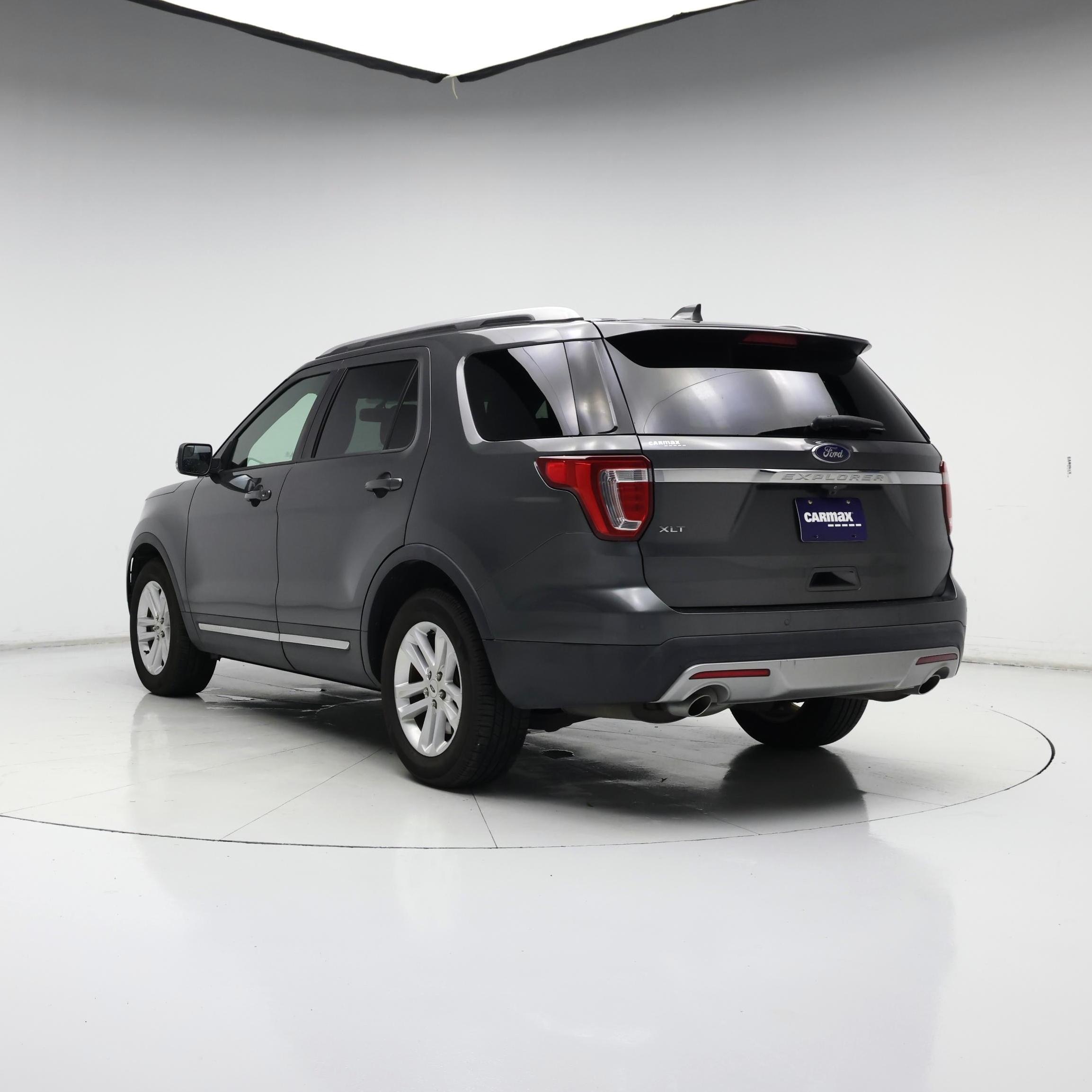 Thumbnail: 2017 Ford Explorer - 2