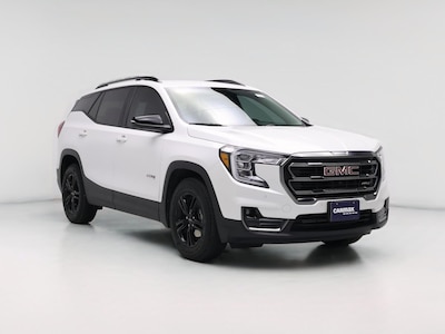 White 2022 GMC Terrain AT4