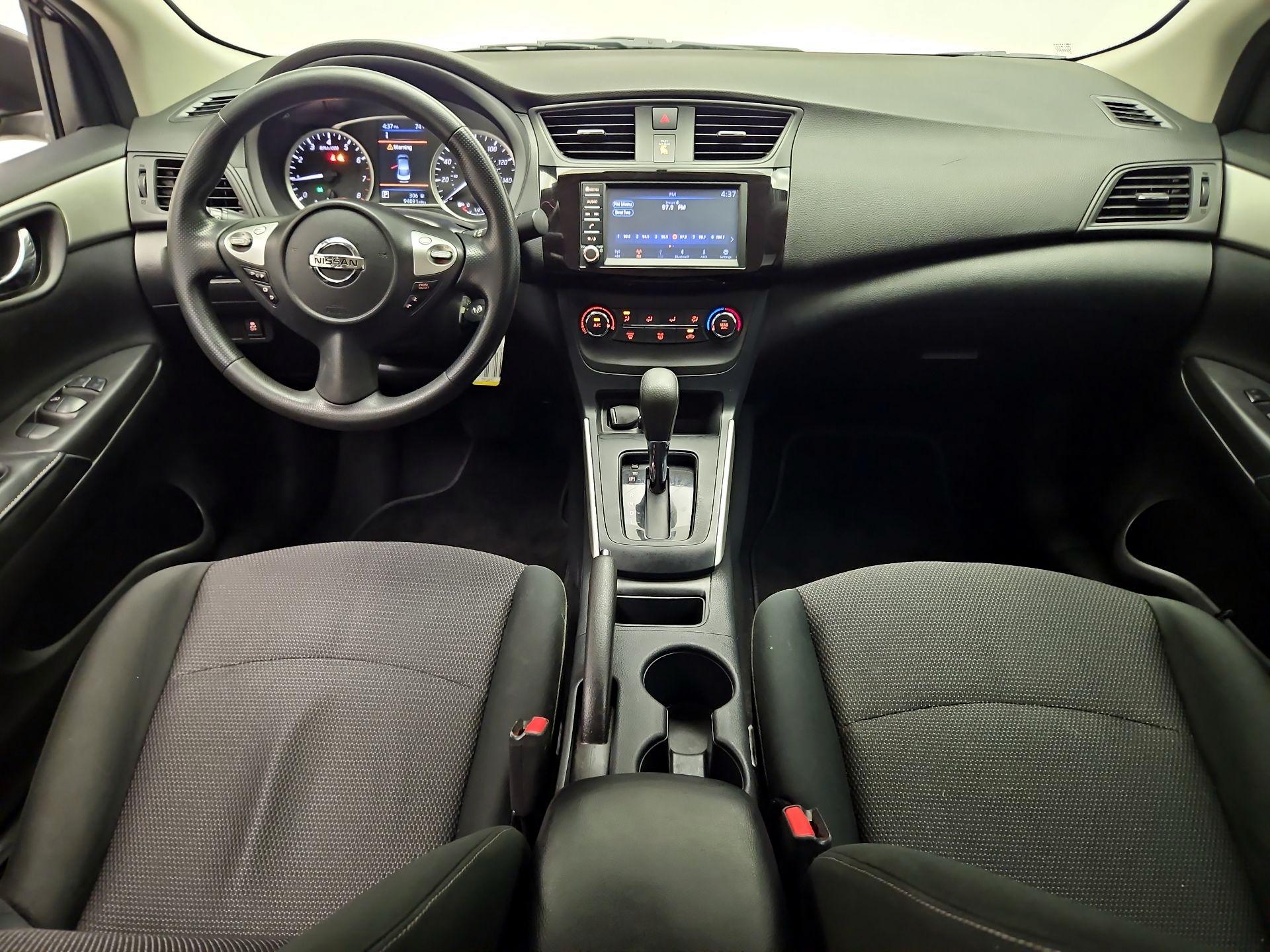 Thumbnail: 2019 Nissan Sentra - 9