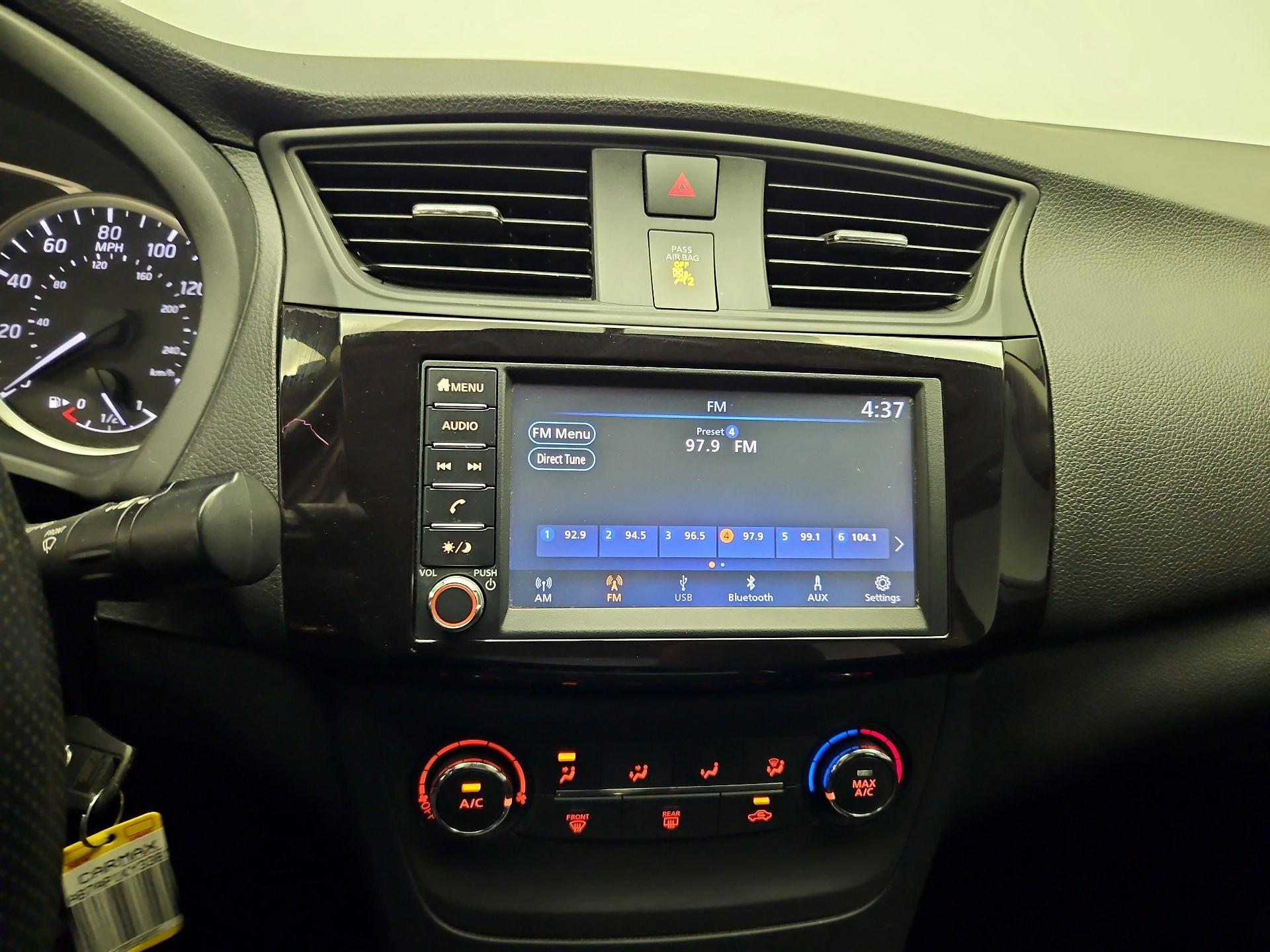 Thumbnail: 2019 Nissan Sentra - 13