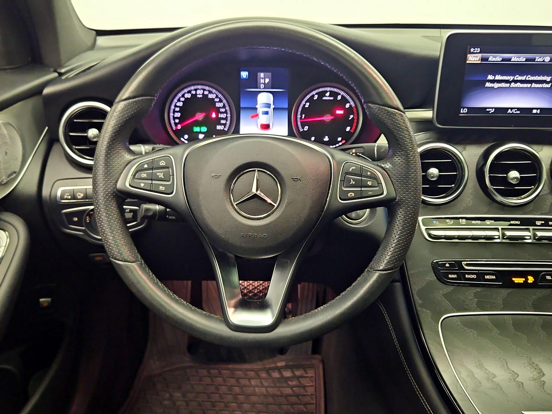Thumbnail: 2019 Mercedes-Benz GLC - 10