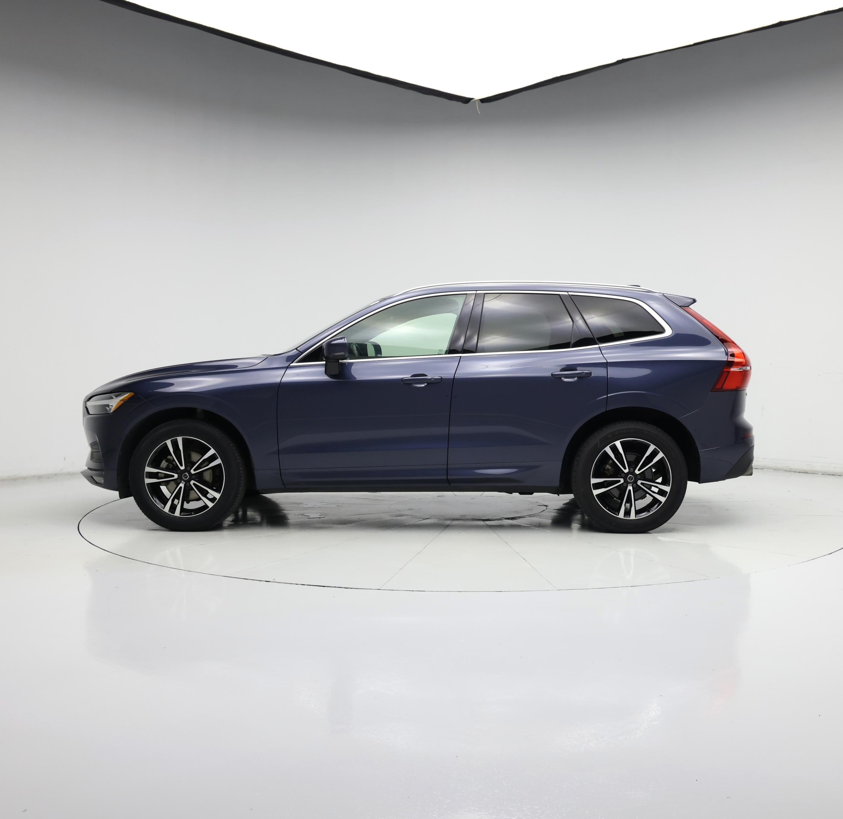 Thumbnail: 2021 Volvo XC60 - 3