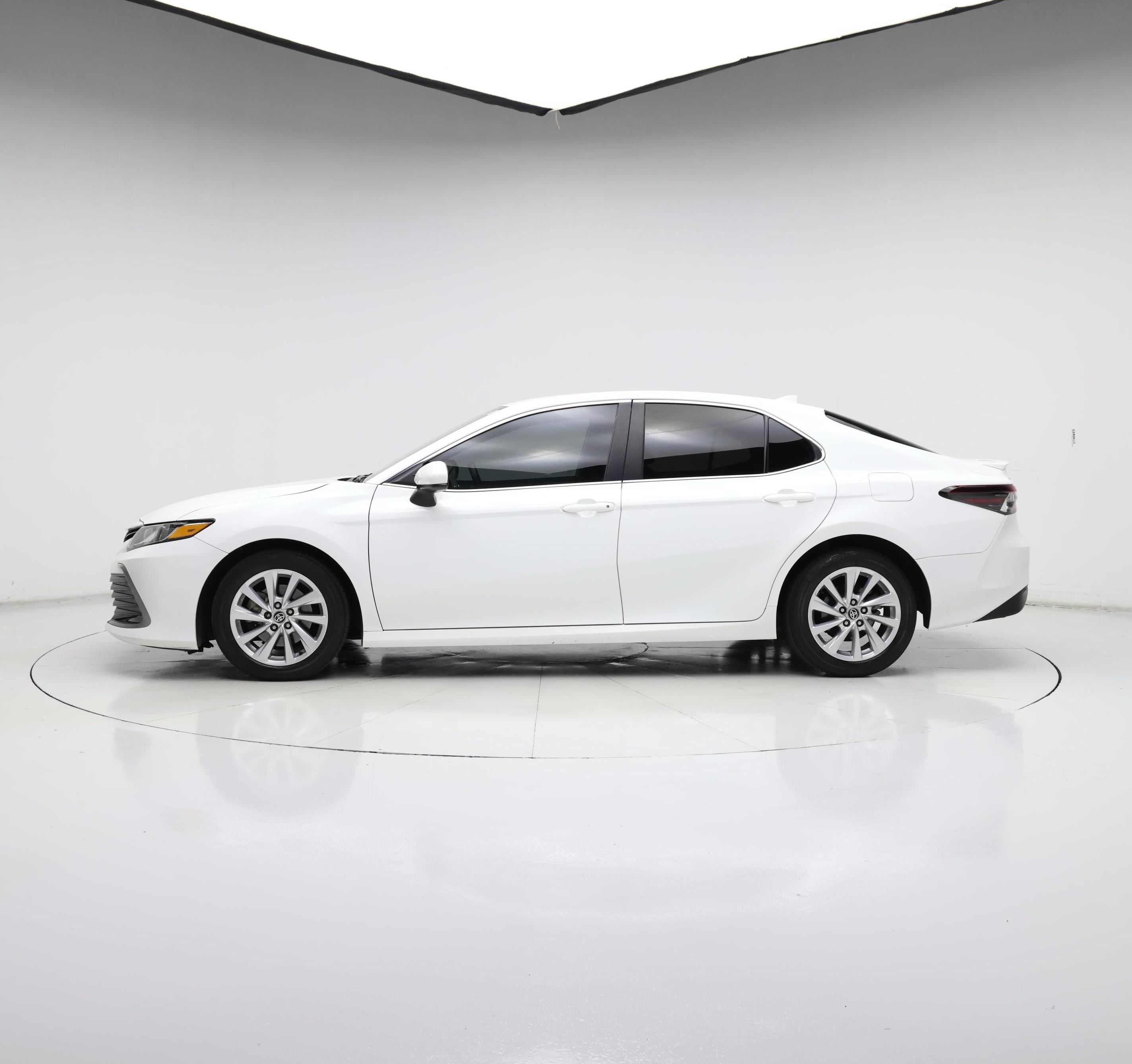 Thumbnail: 2023 Toyota Camry - 3