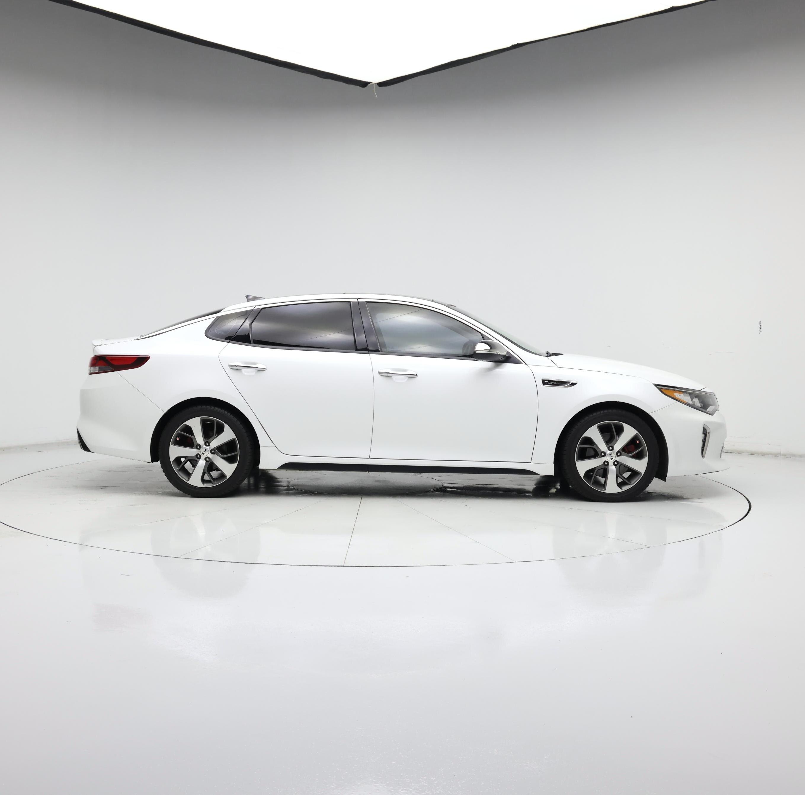 Thumbnail: 2018 Kia Optima - 7