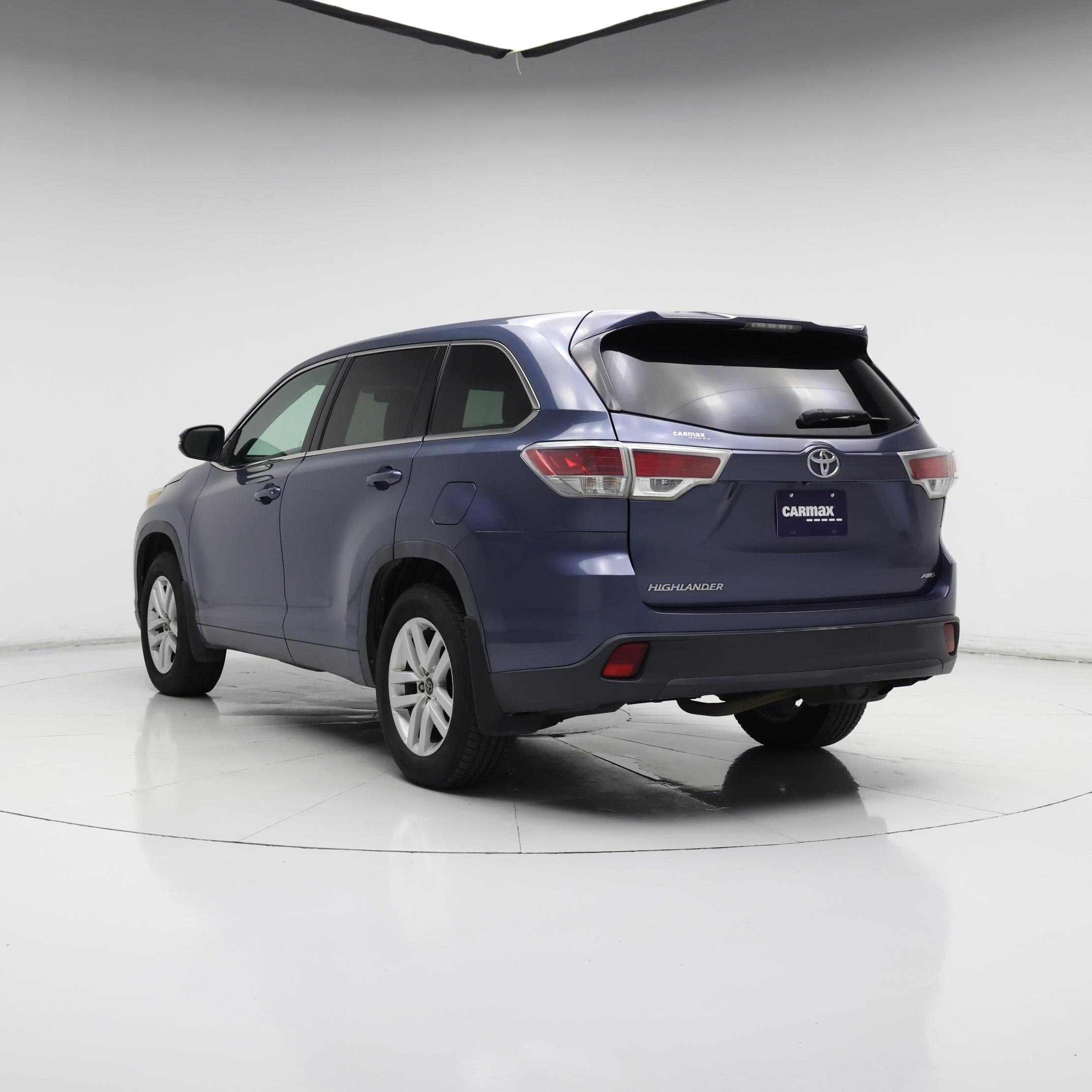 Thumbnail: 2016 Toyota Highlander - 2