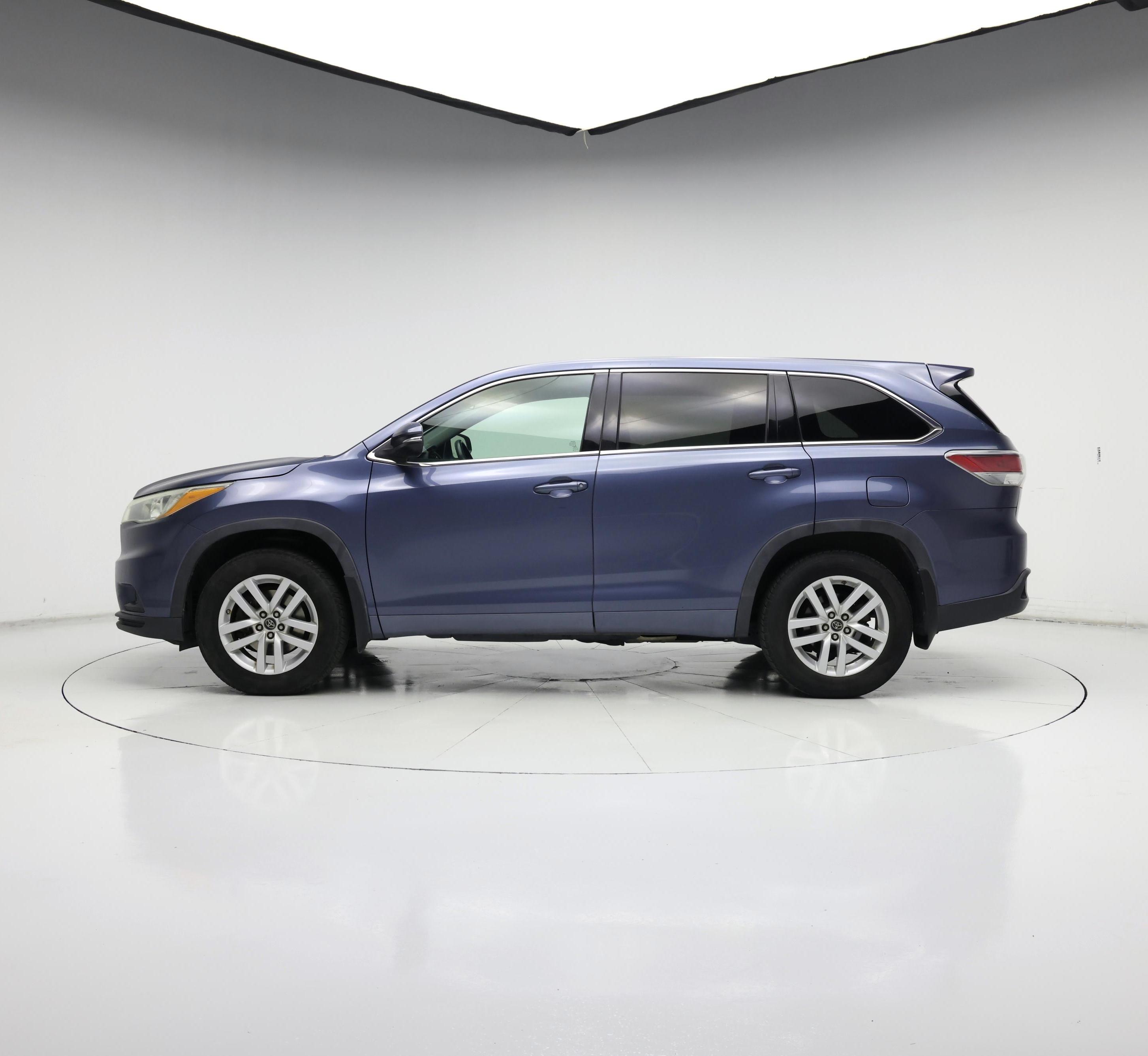 Thumbnail: 2016 Toyota Highlander - 3