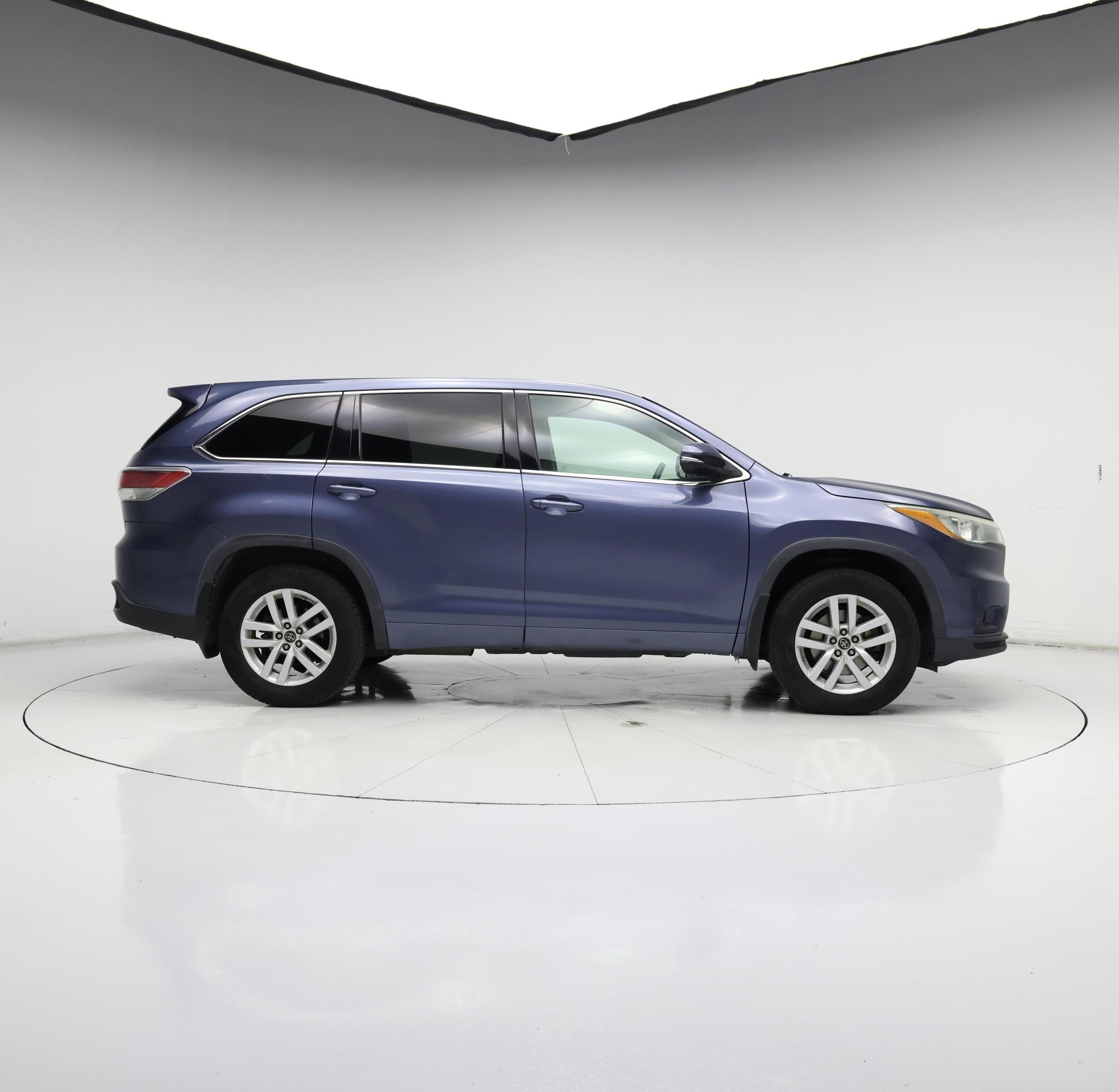 Thumbnail: 2016 Toyota Highlander - 7