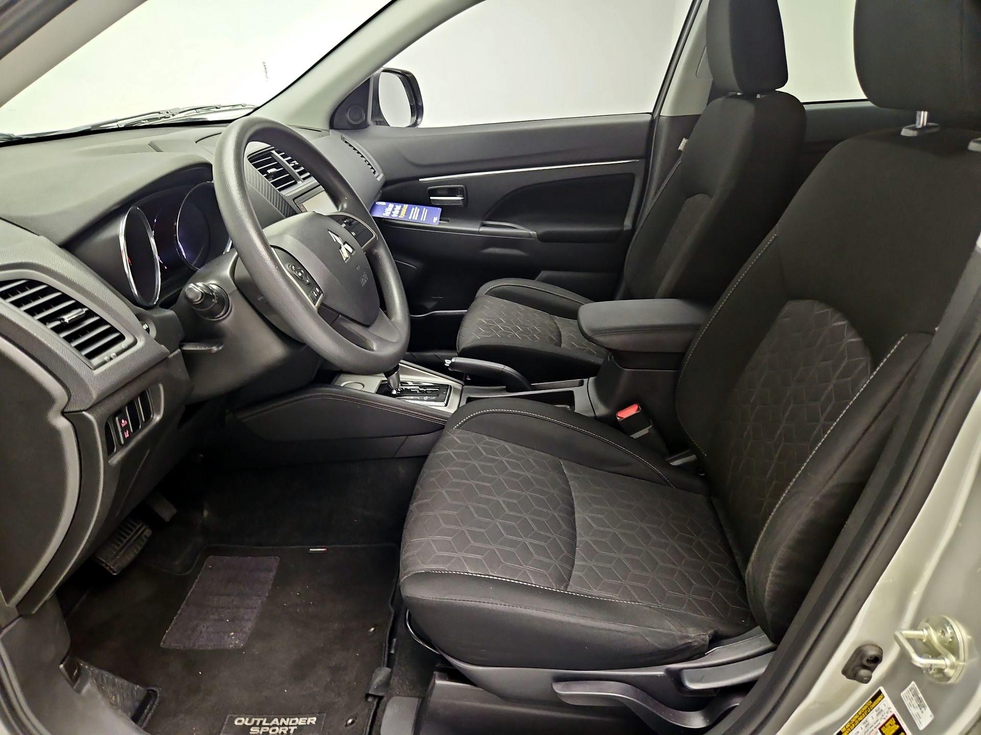 Thumbnail: 2021 Mitsubishi Outlander Sport - 11