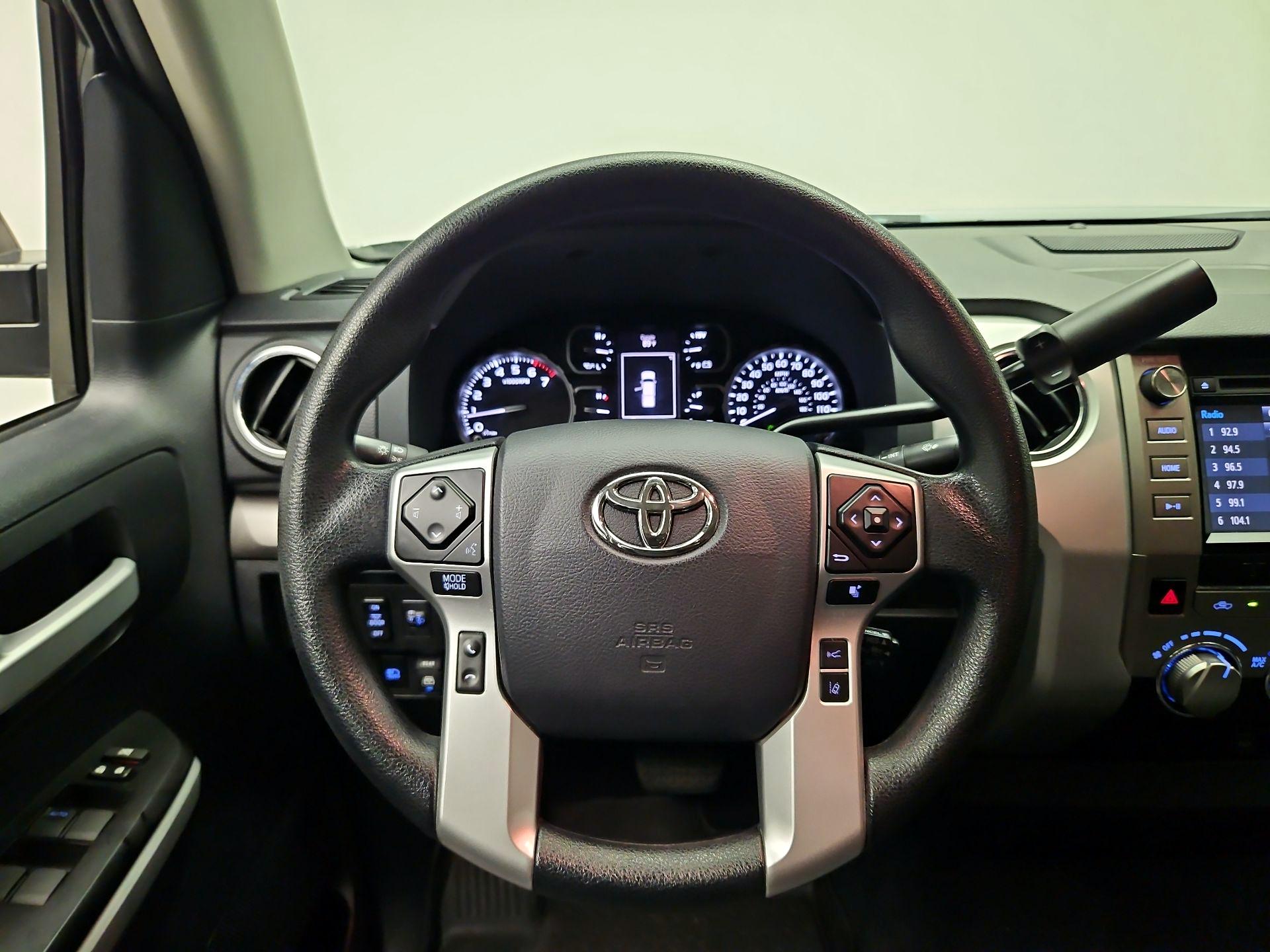 Thumbnail: 2018 Toyota Tundra - 10