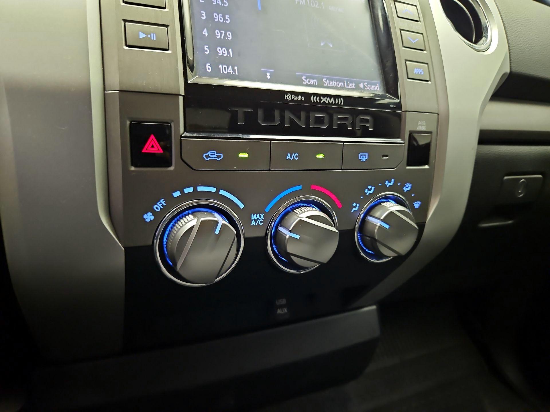 Thumbnail: 2018 Toyota Tundra - 15