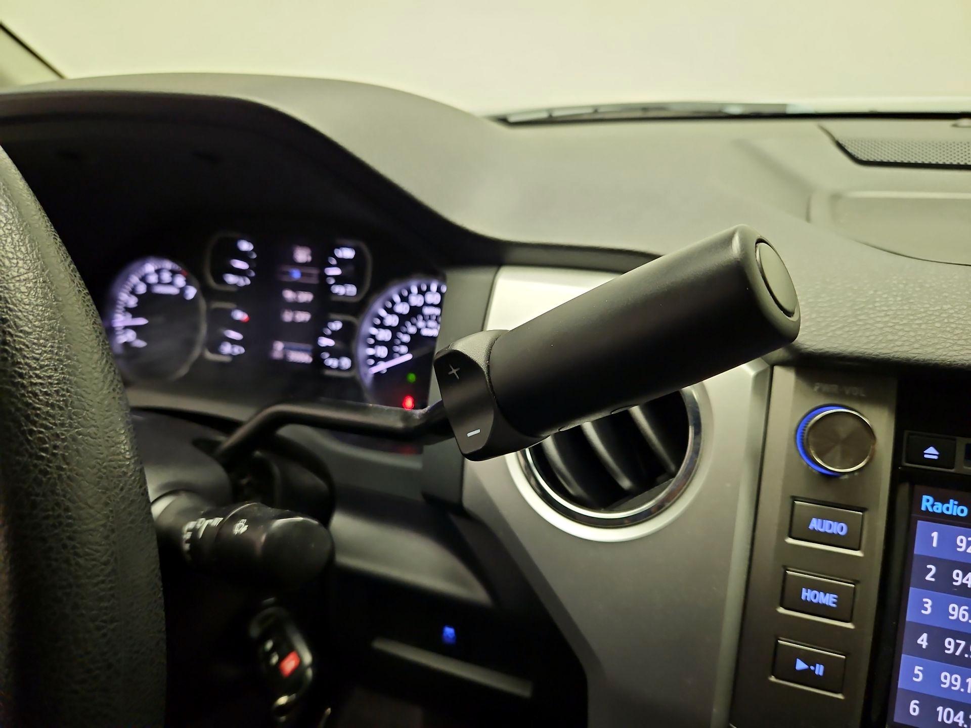 Thumbnail: 2018 Toyota Tundra - 16