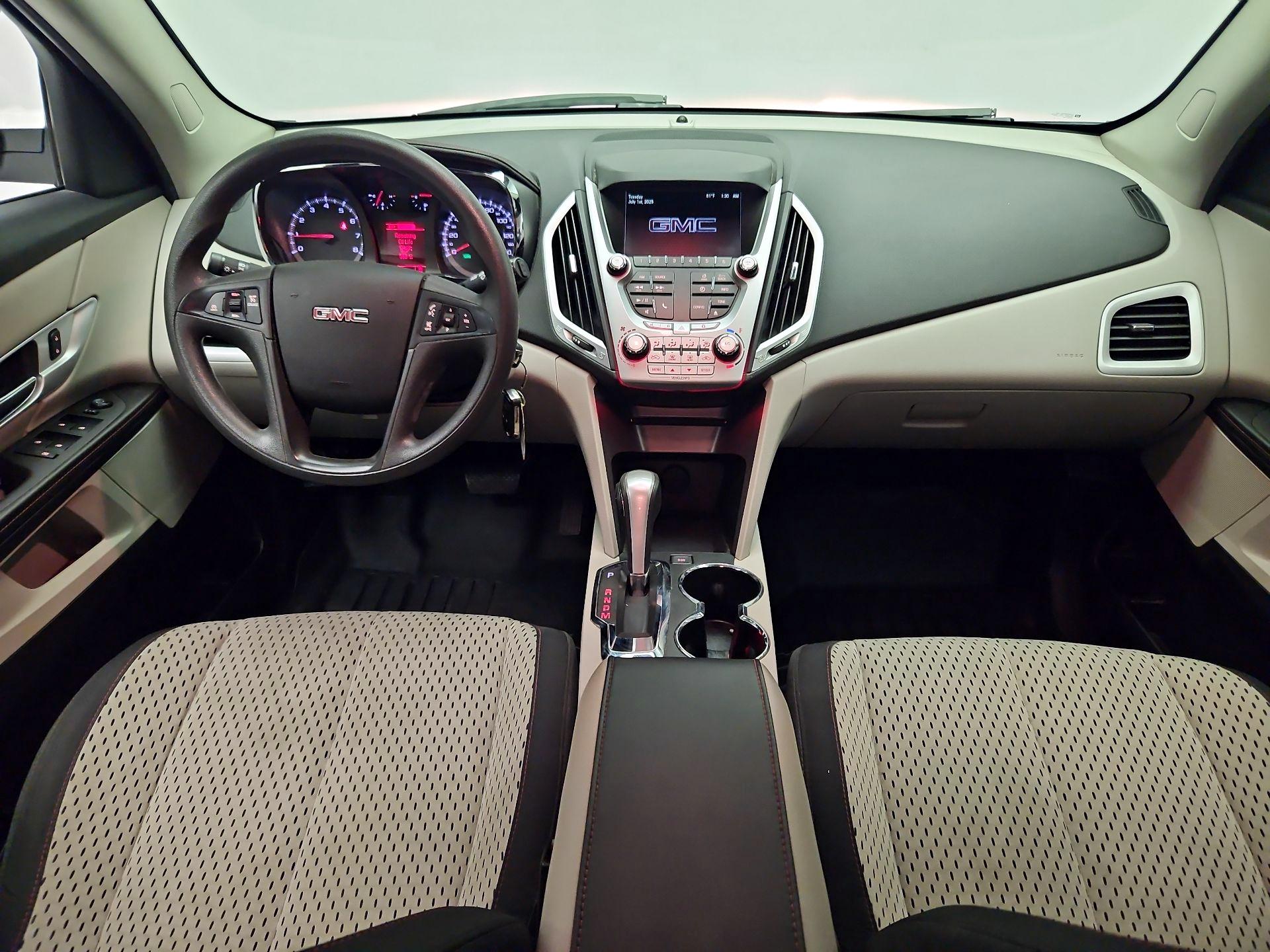 Thumbnail: 2015 GMC Terrain - 9