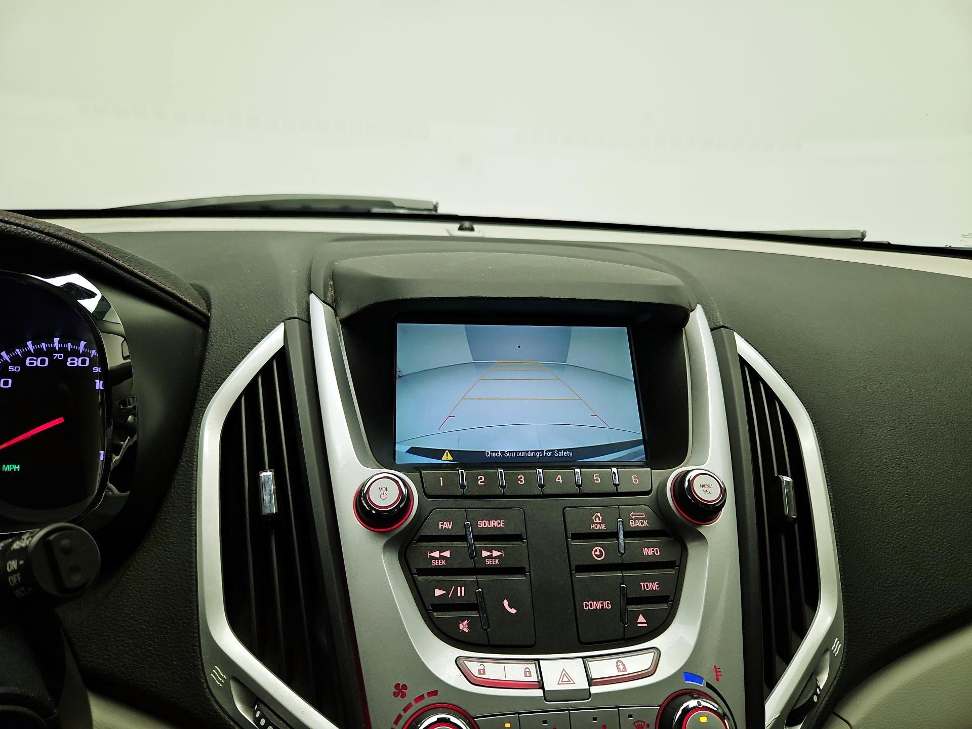 Thumbnail: 2015 GMC Terrain - 13