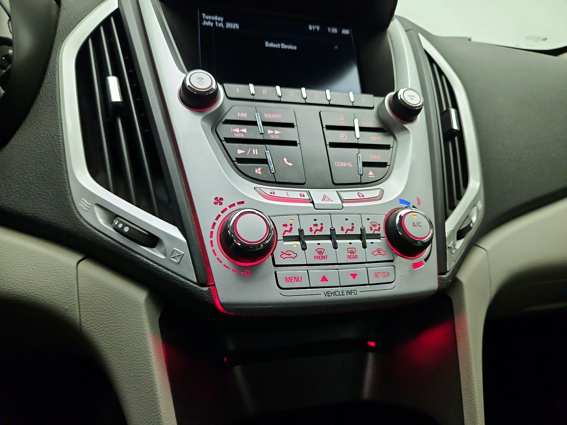 Thumbnail: 2015 GMC Terrain - 15