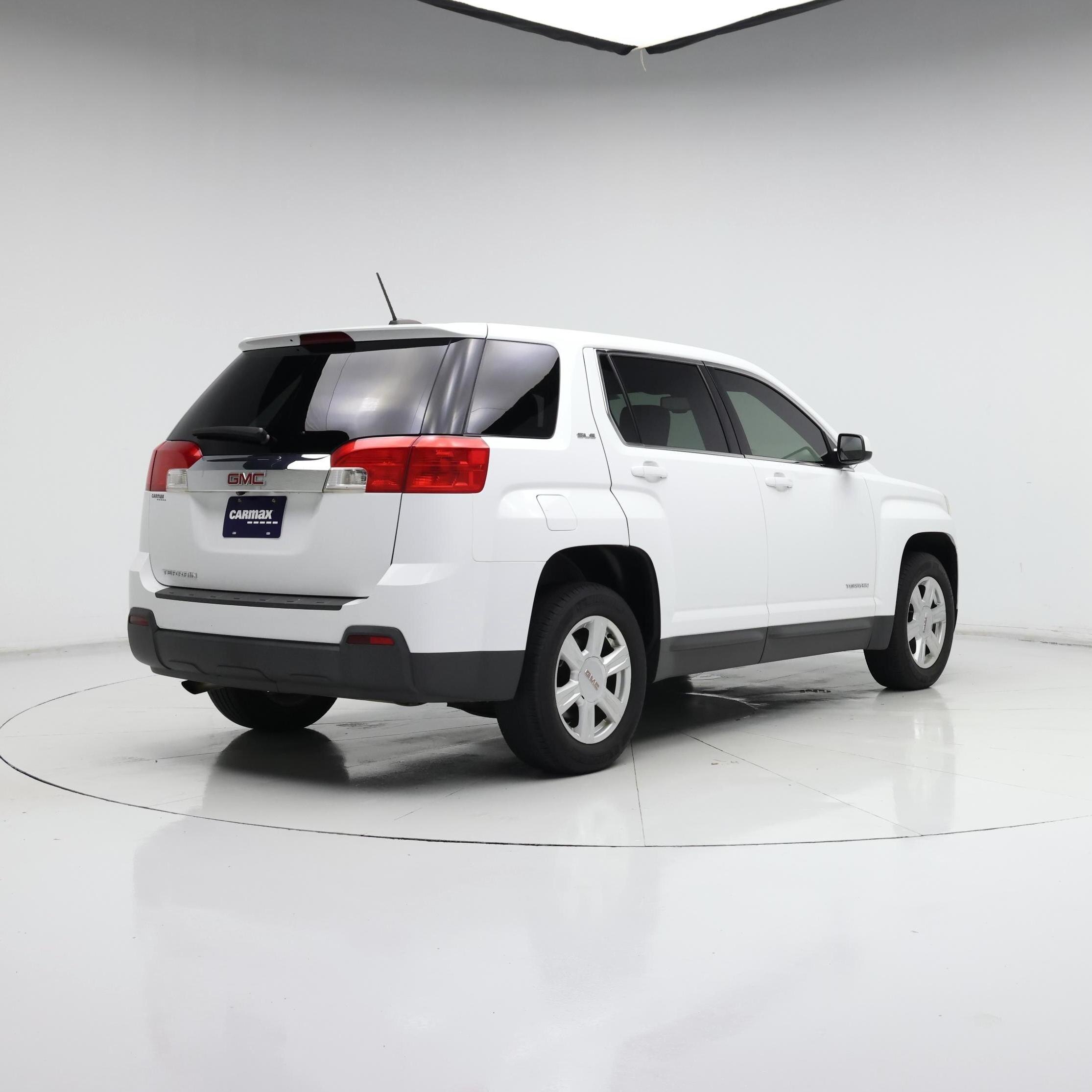 Thumbnail: 2015 GMC Terrain - 8