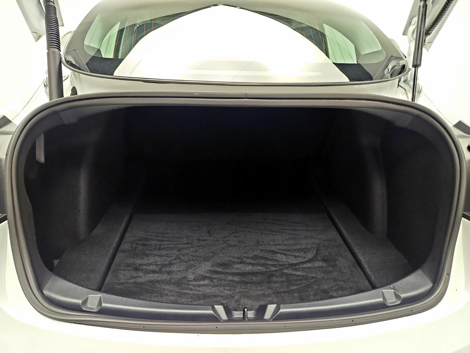 Thumbnail: 2021 Tesla Model 3 - 20