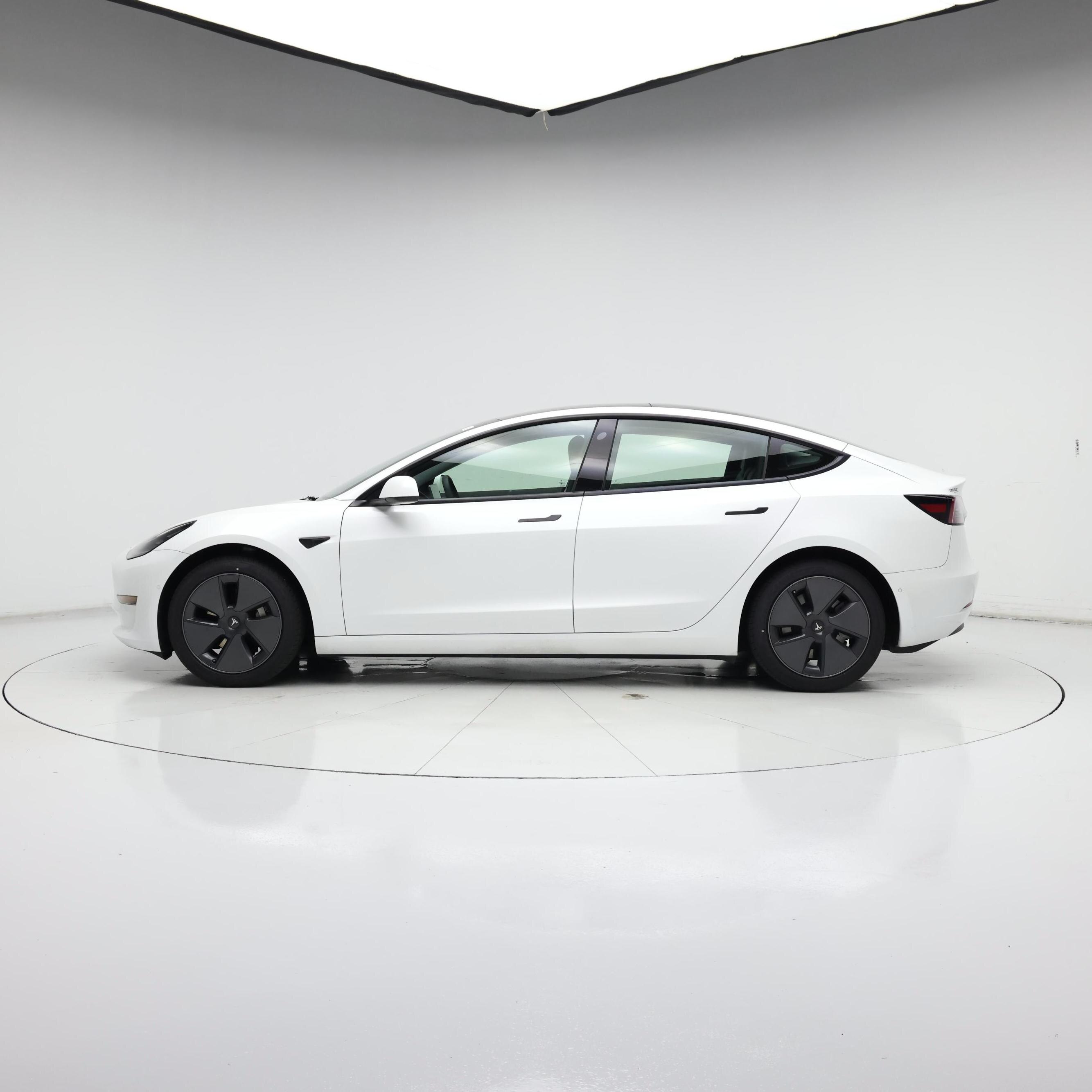 Thumbnail: 2021 Tesla Model 3 - 3
