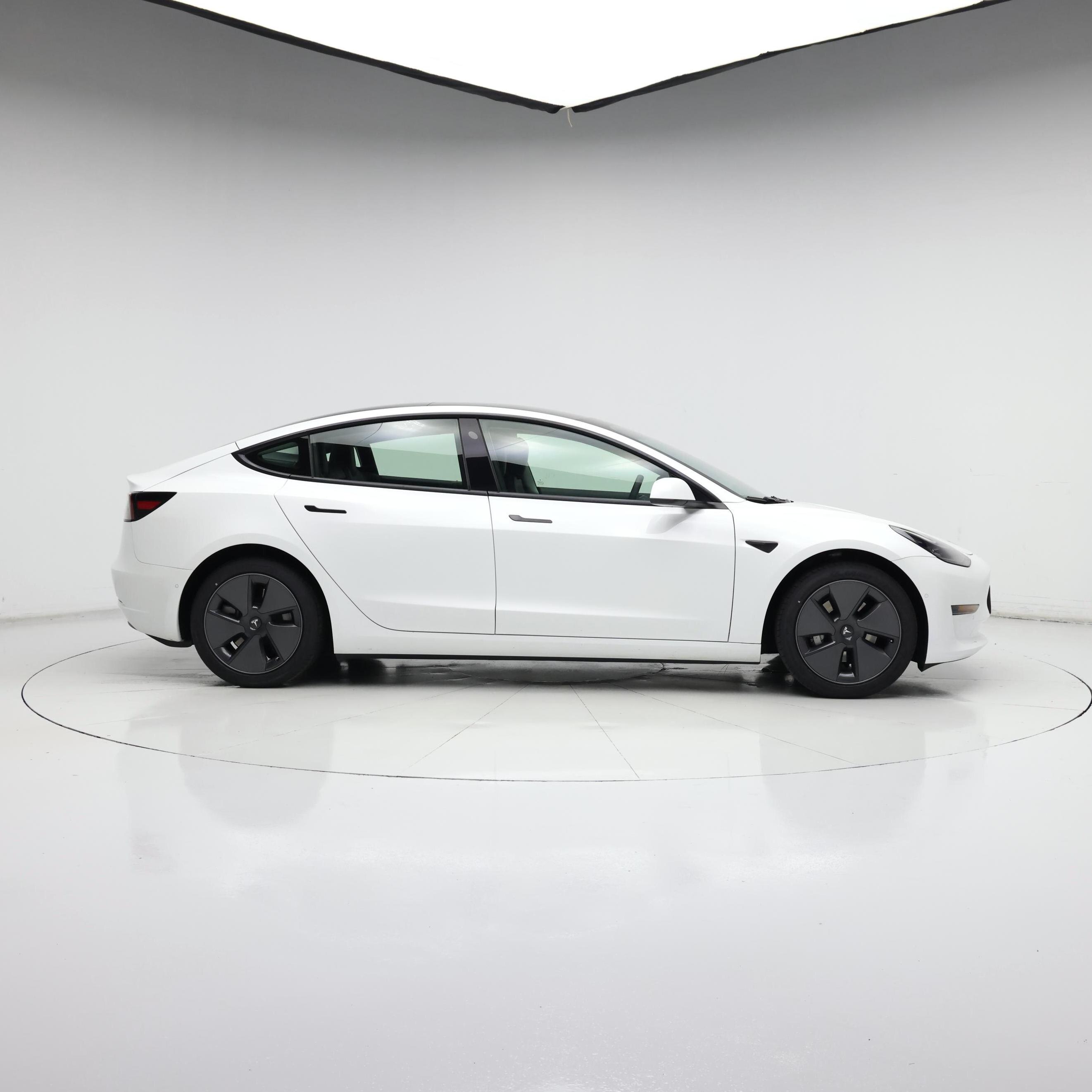Thumbnail: 2021 Tesla Model 3 - 7