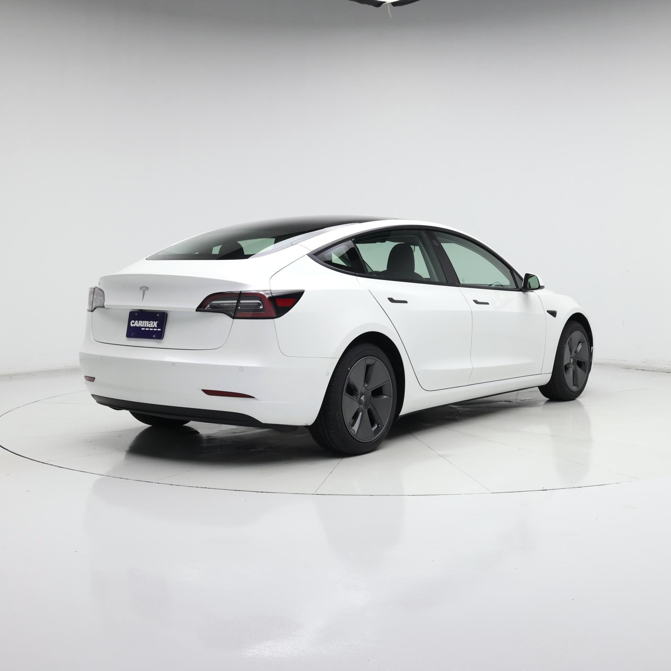 Thumbnail: 2021 Tesla Model 3 - 8