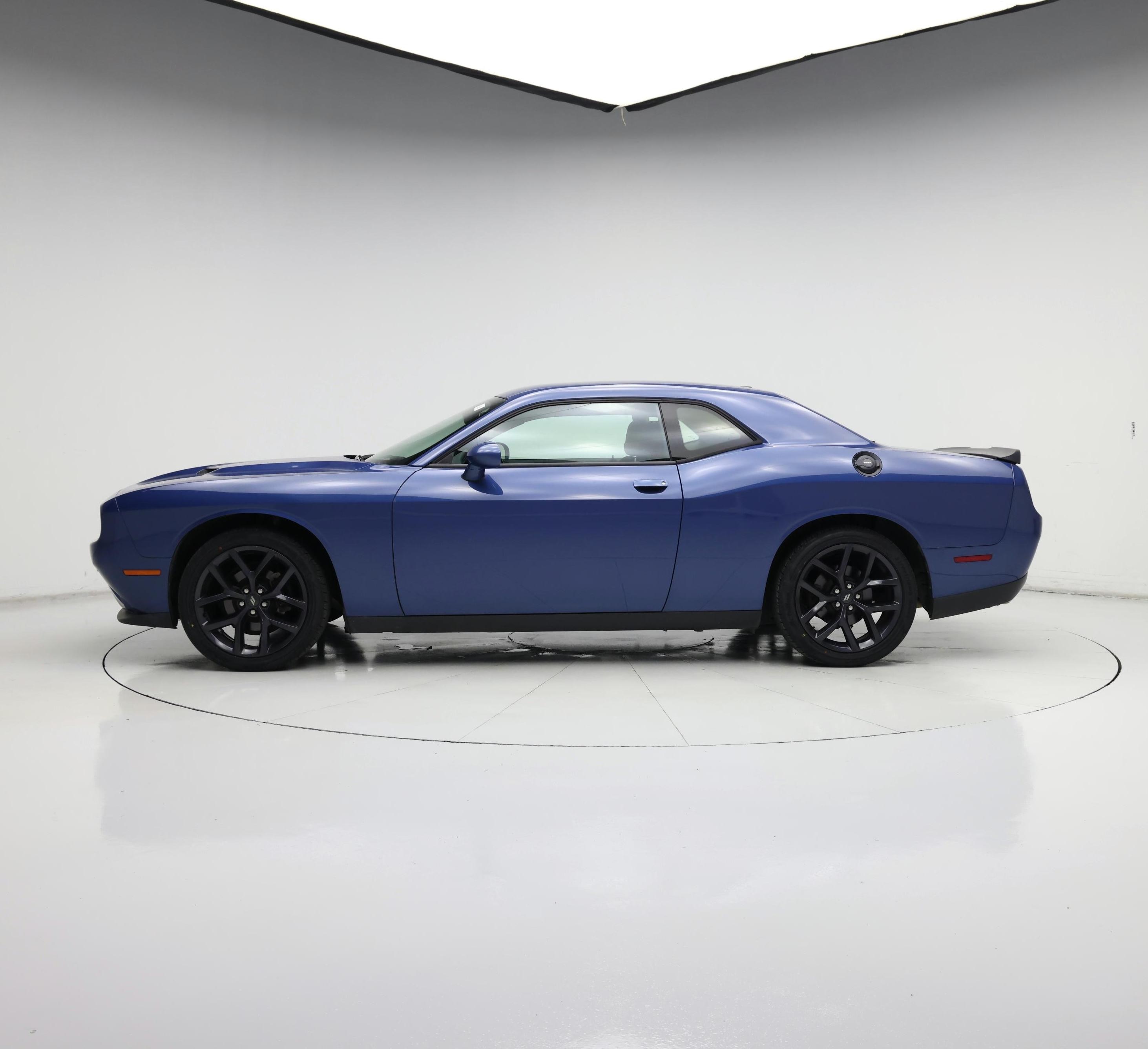 Thumbnail: 2020 Dodge Challenger - 3