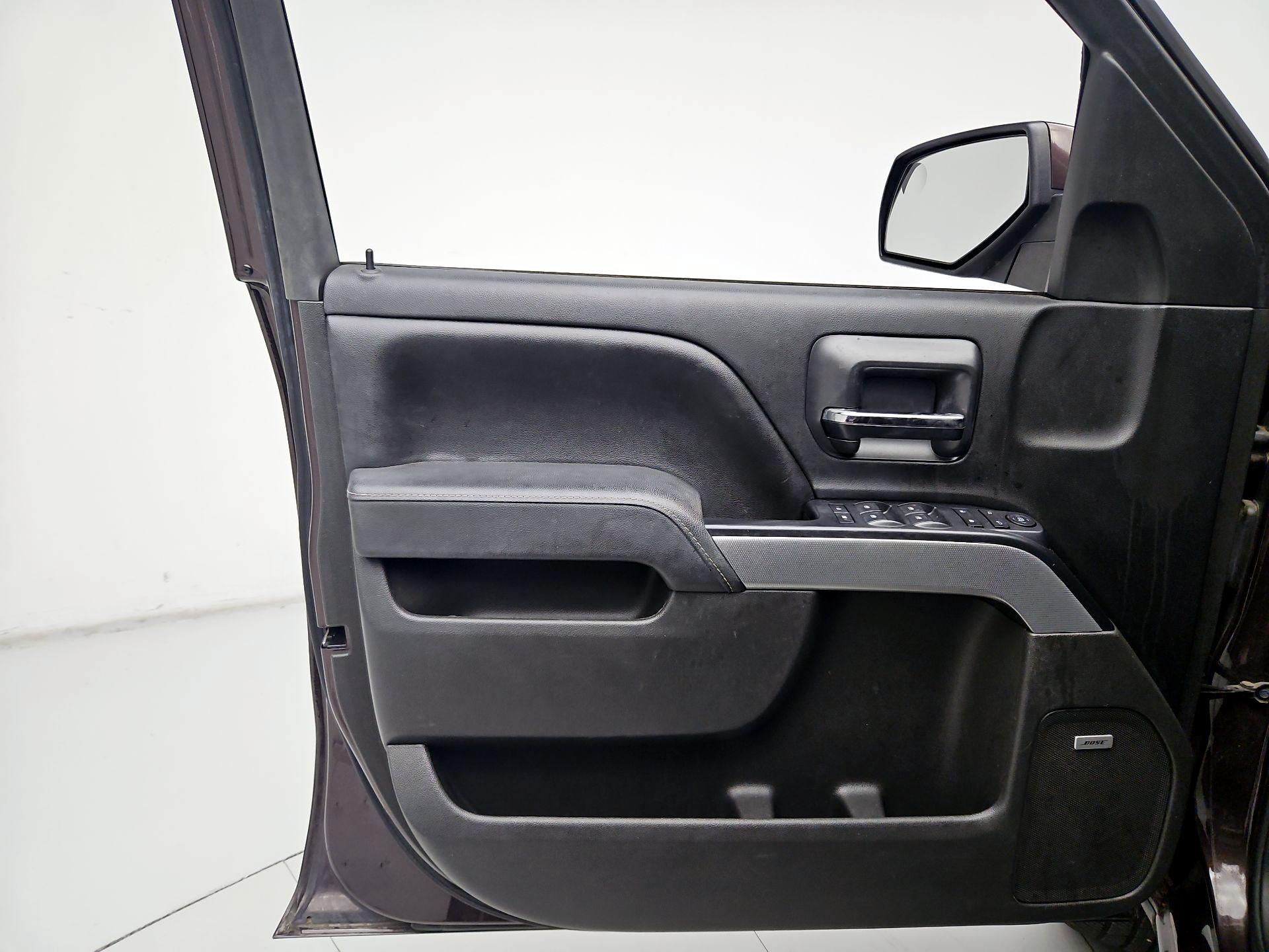 Thumbnail: 2016 Chevrolet Silverado 1500 - 12