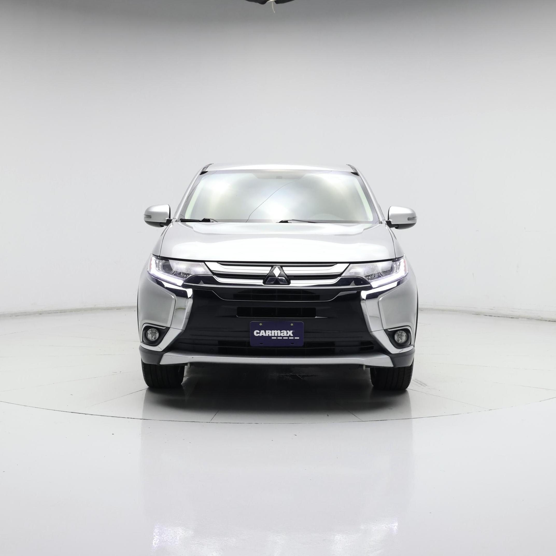 Thumbnail: 2018 Mitsubishi Outlander - 5