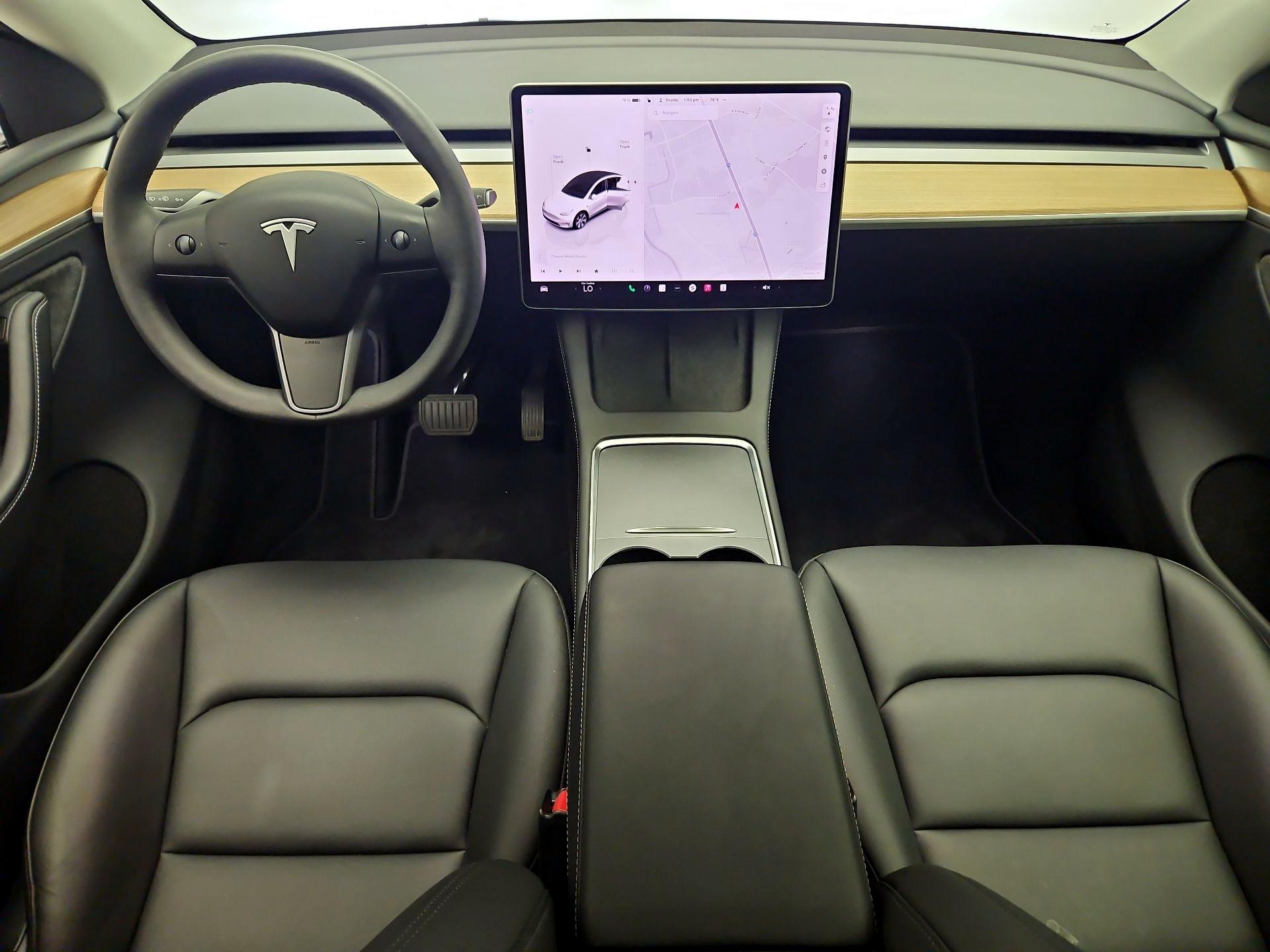 Thumbnail: 2023 Tesla Model Y - 9