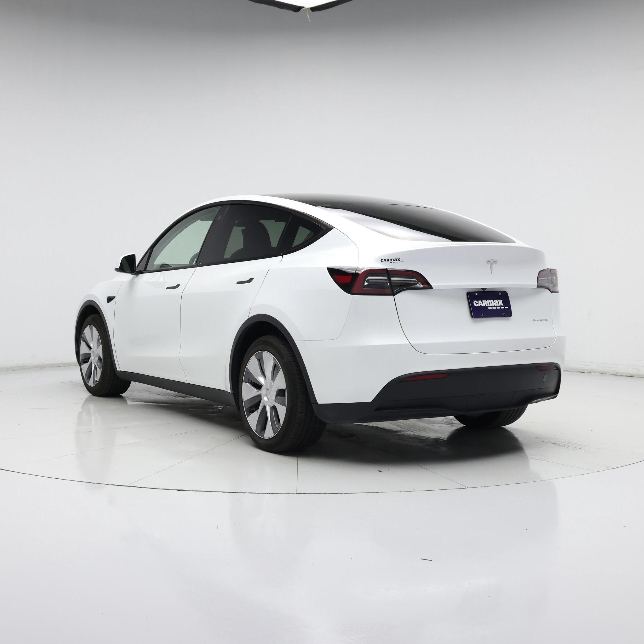 Thumbnail: 2023 Tesla Model Y - 2