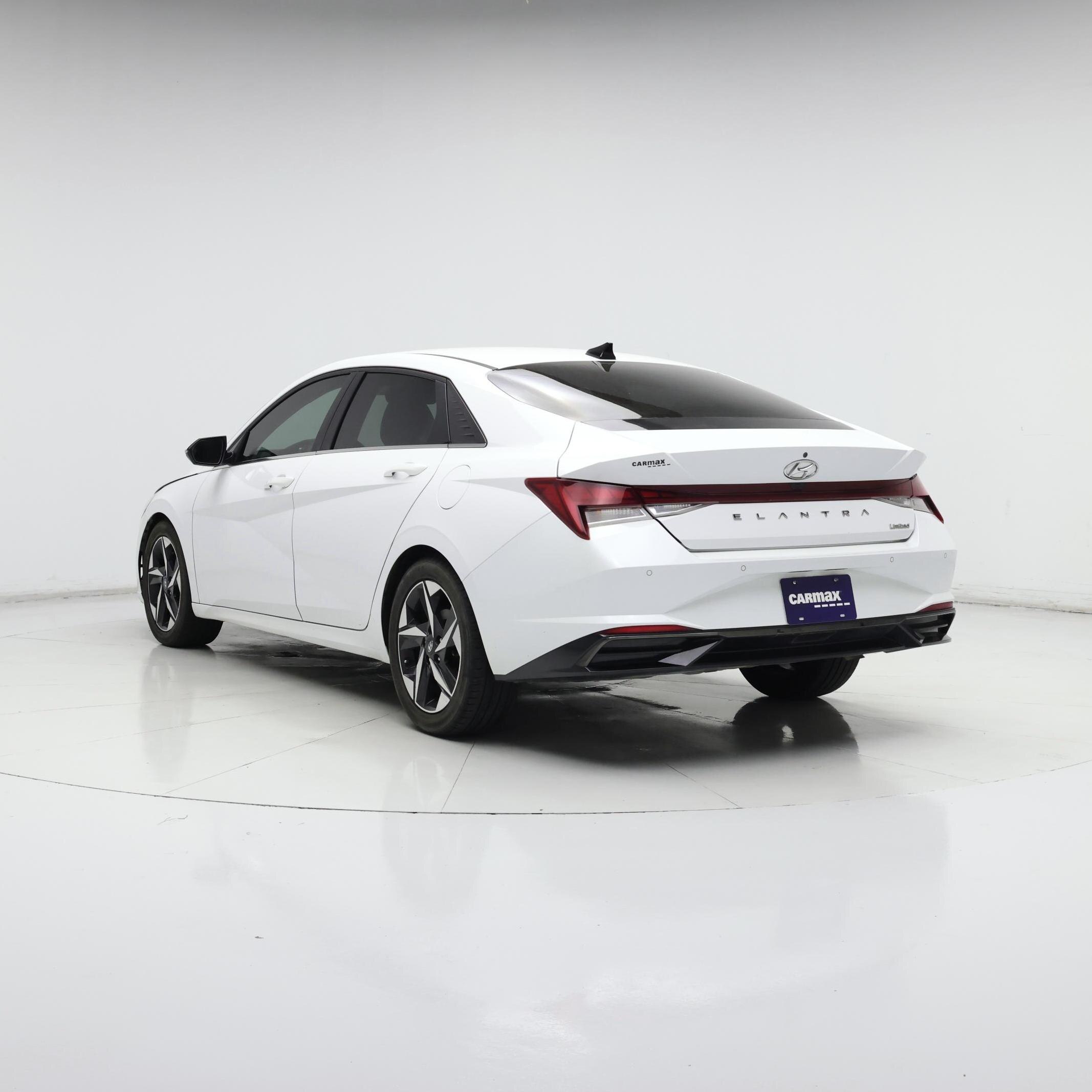 Thumbnail: 2021 Hyundai Elantra - 2