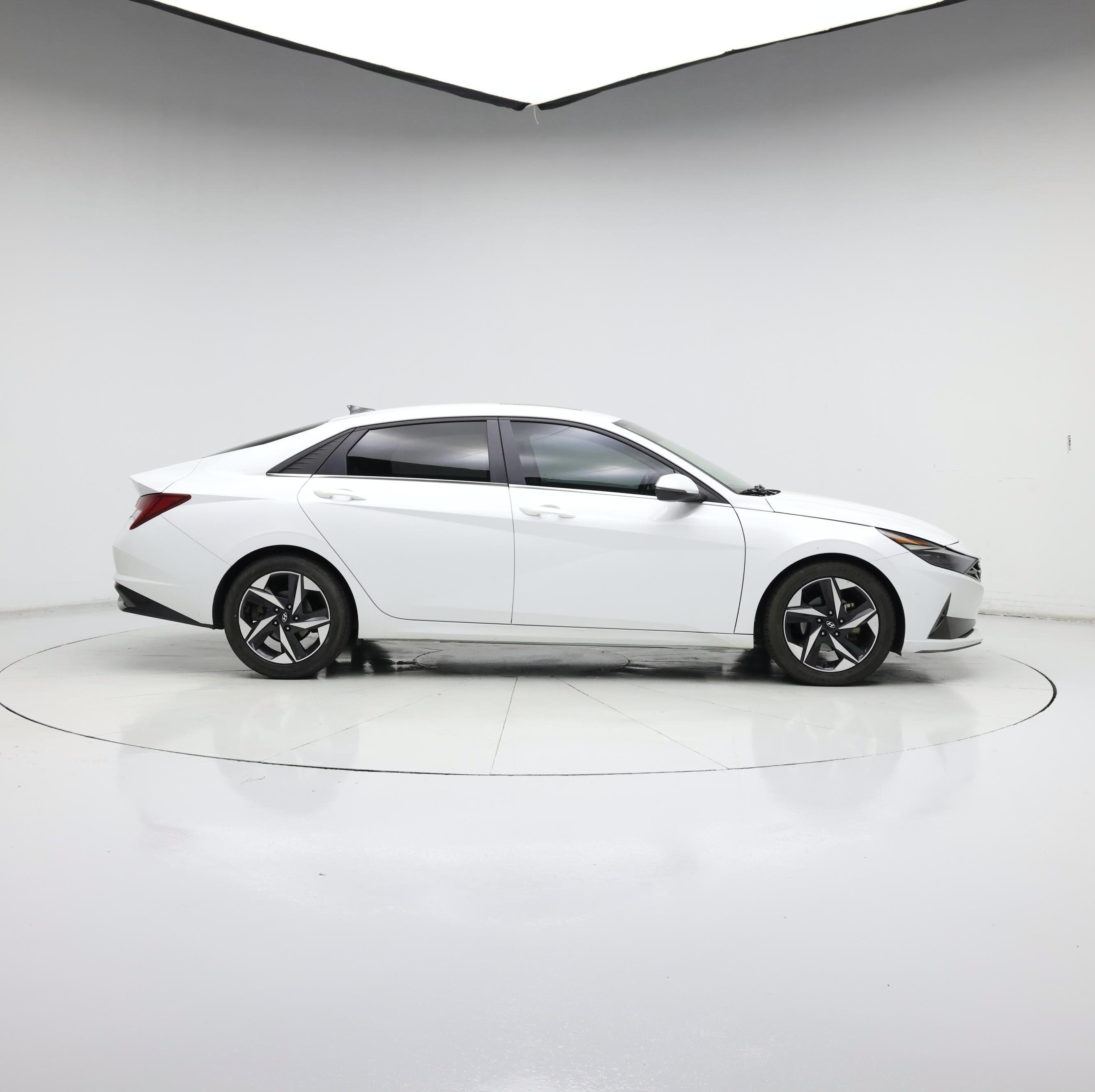 Thumbnail: 2021 Hyundai Elantra - 7