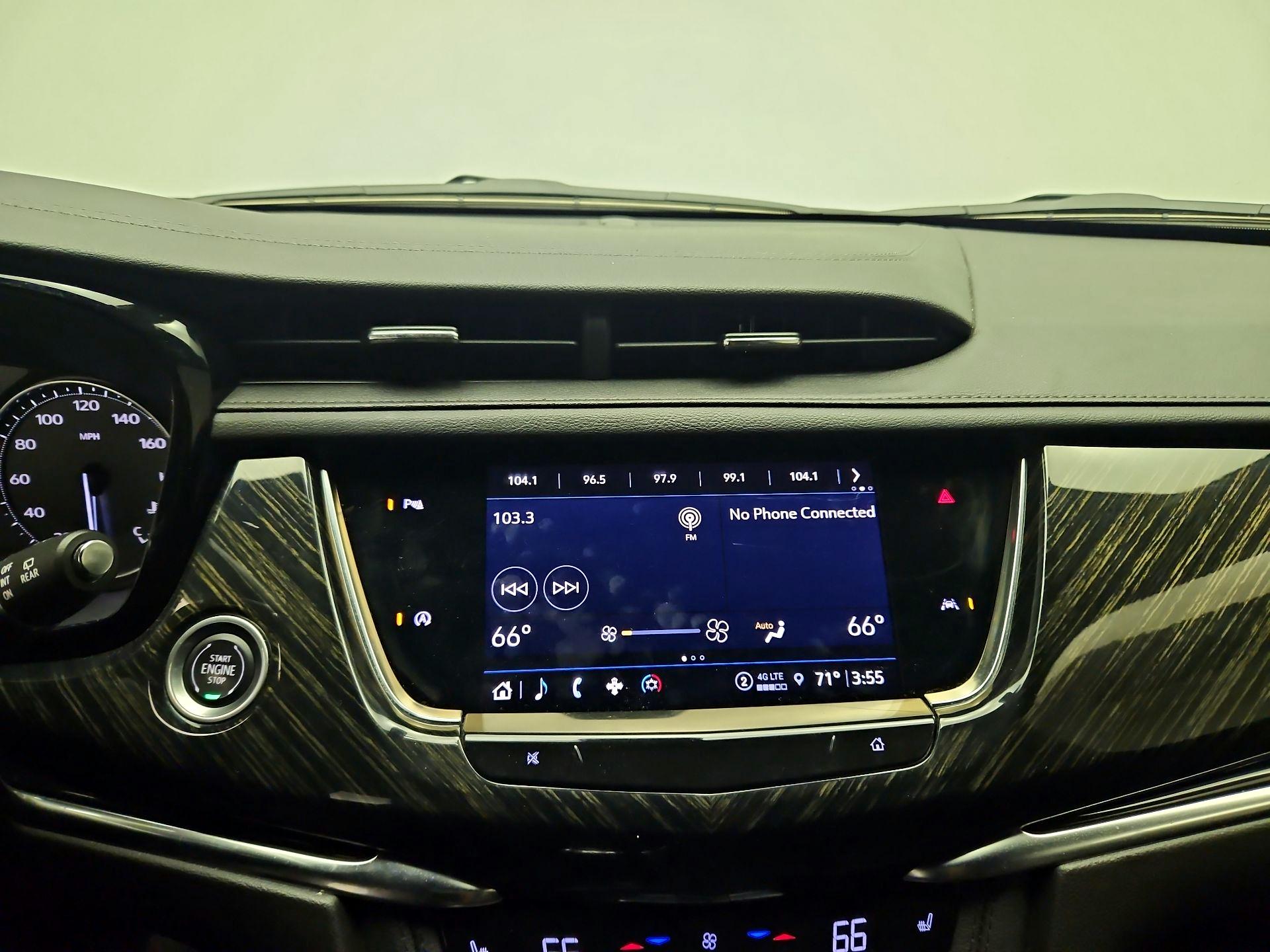 Thumbnail: 2022 Cadillac XT6 - 14