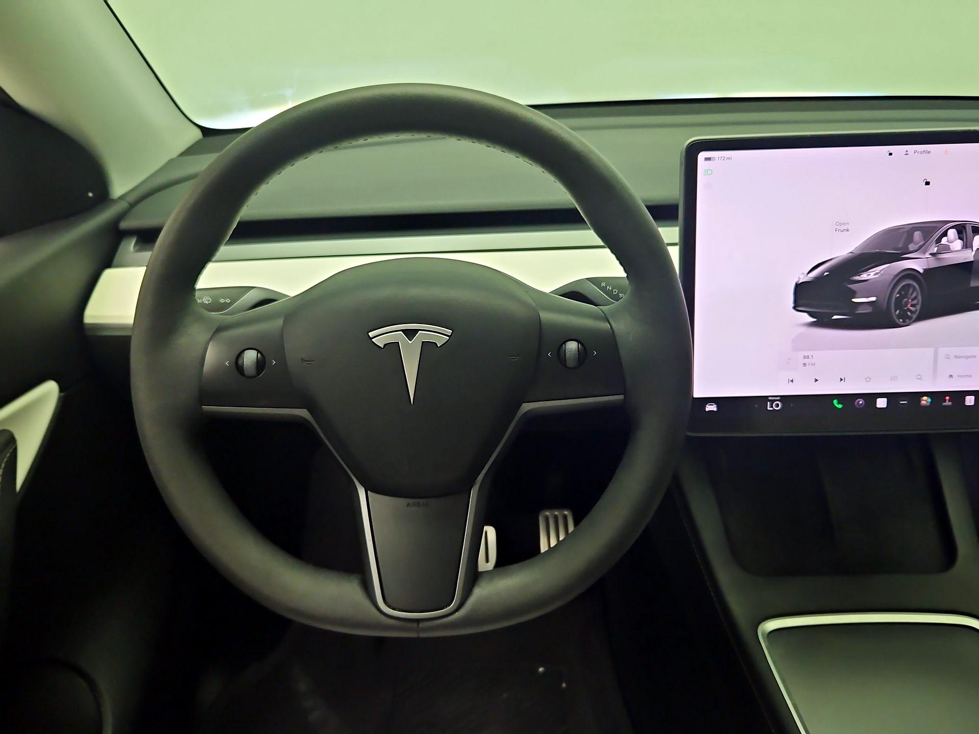 Thumbnail: 2022 Tesla Model Y - 10