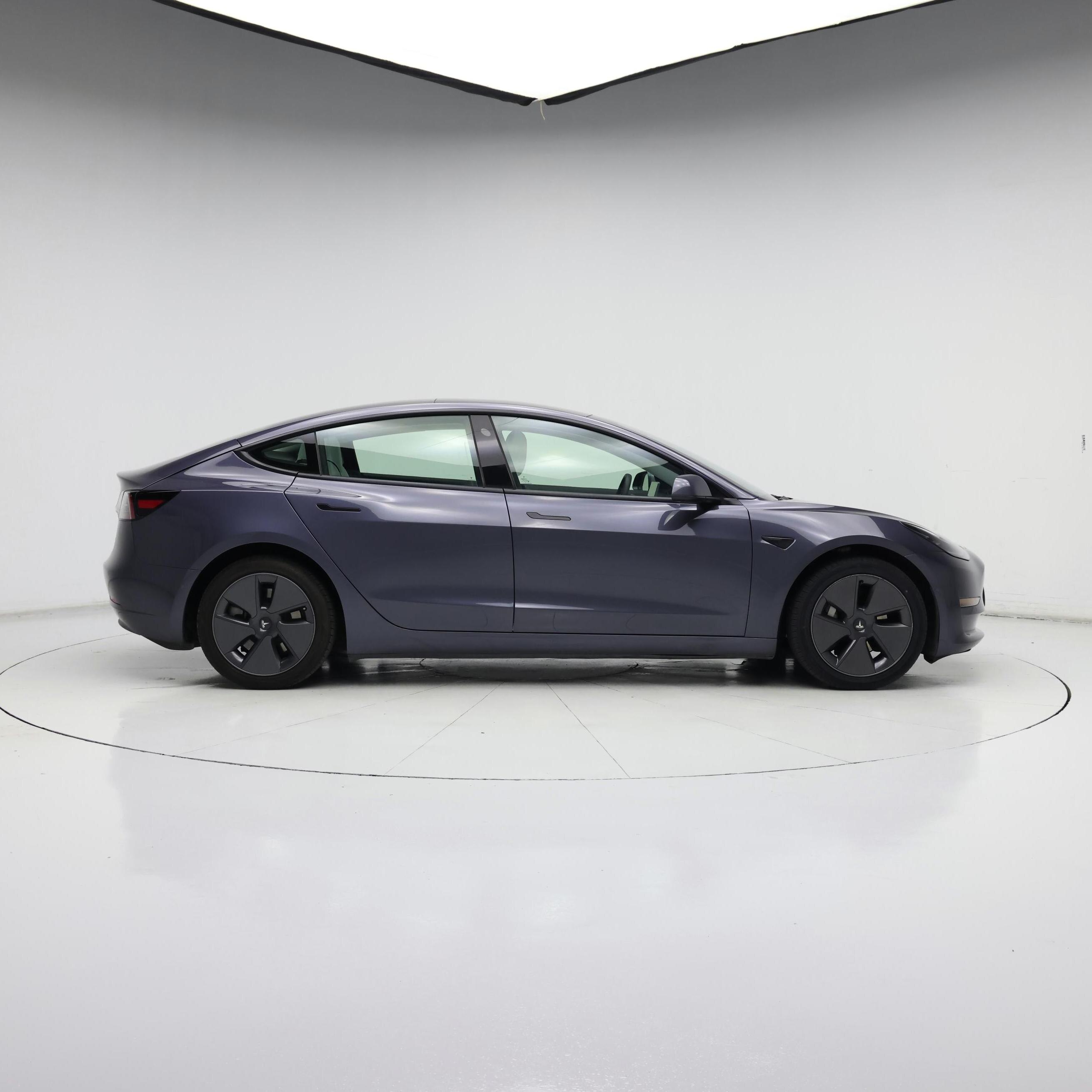 Thumbnail: 2022 Tesla Model 3 - 7