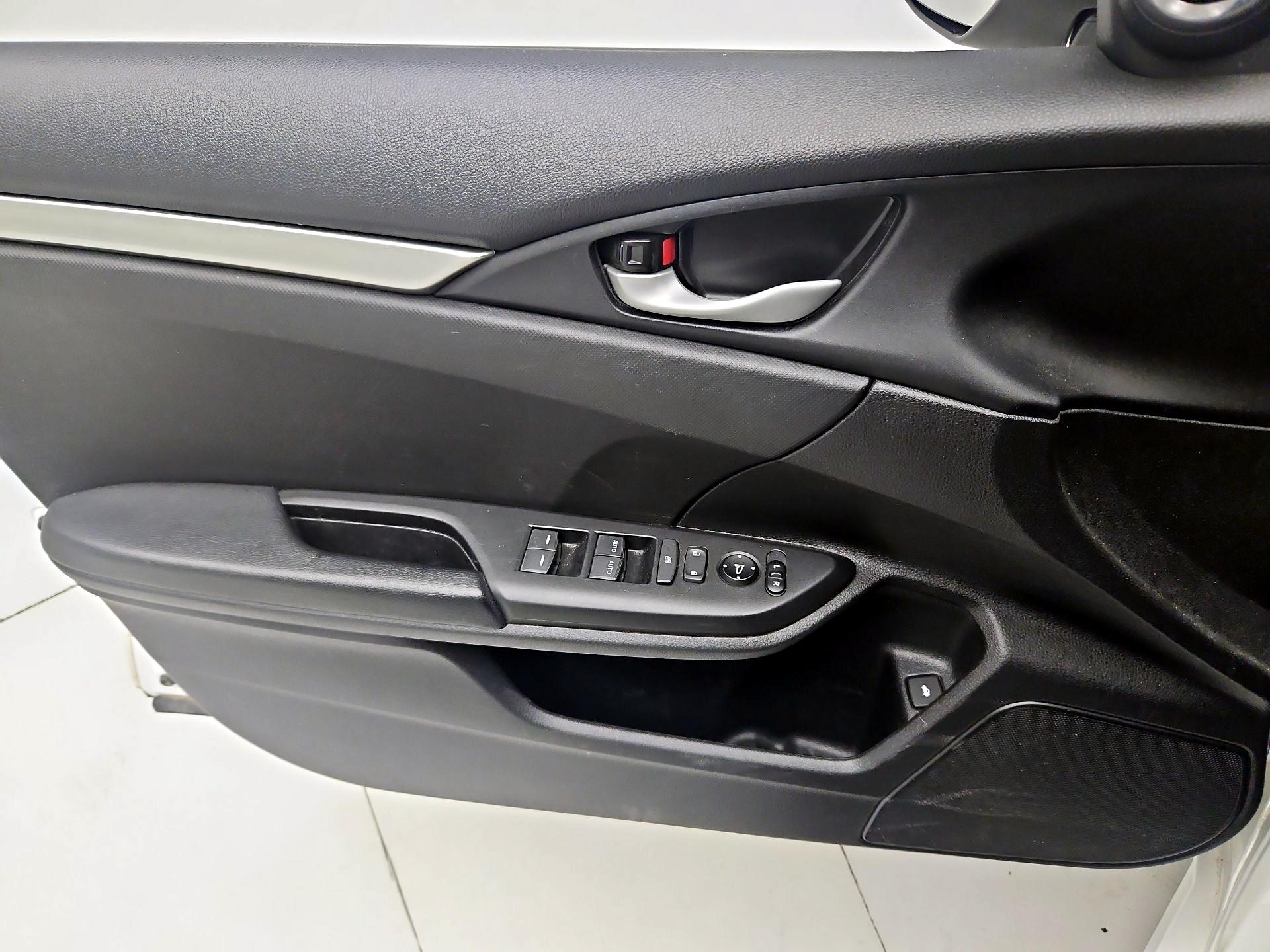 Thumbnail: 2021 Honda Civic - 12