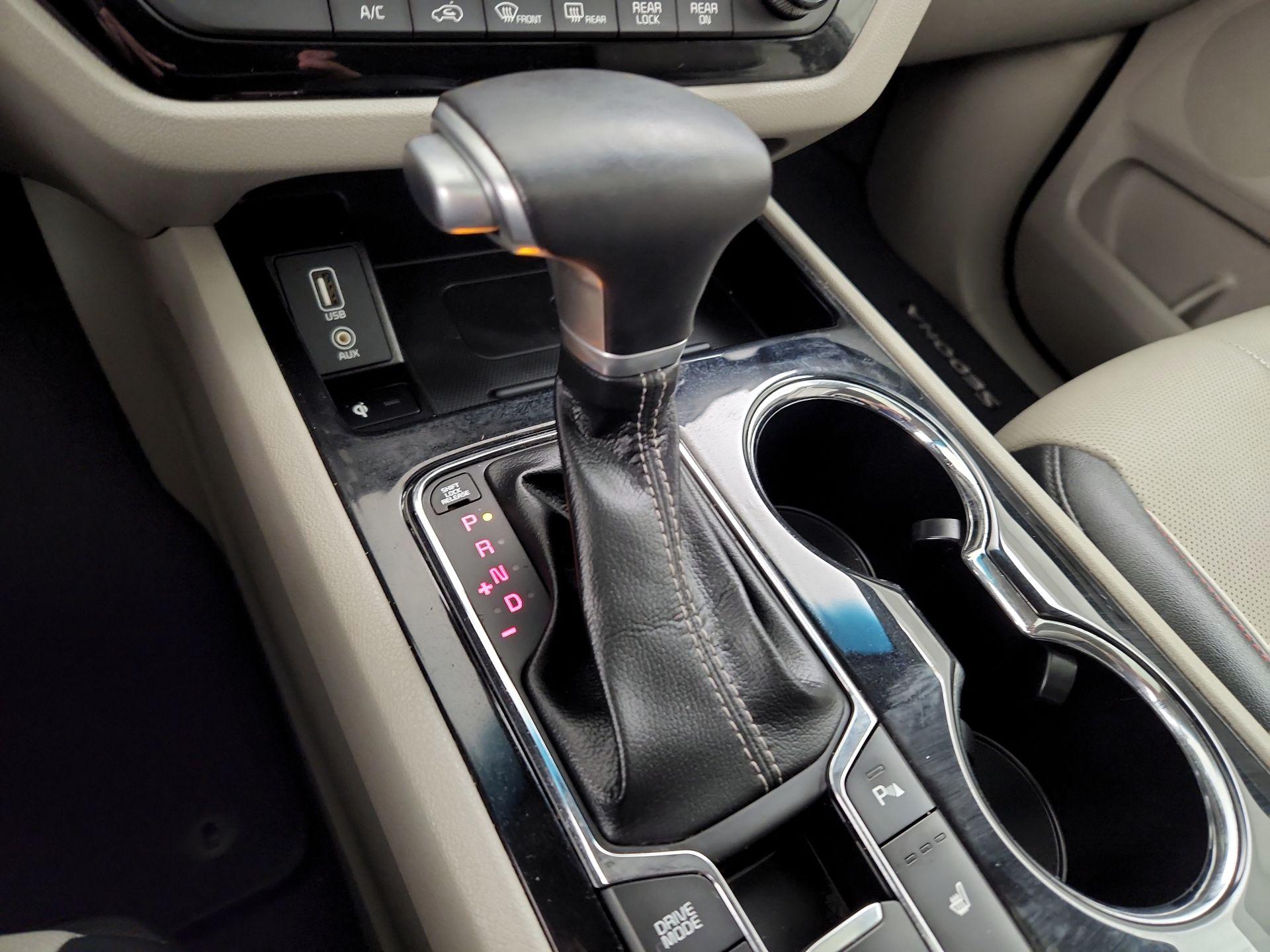 Thumbnail: 2019 Kia Sedona - 17