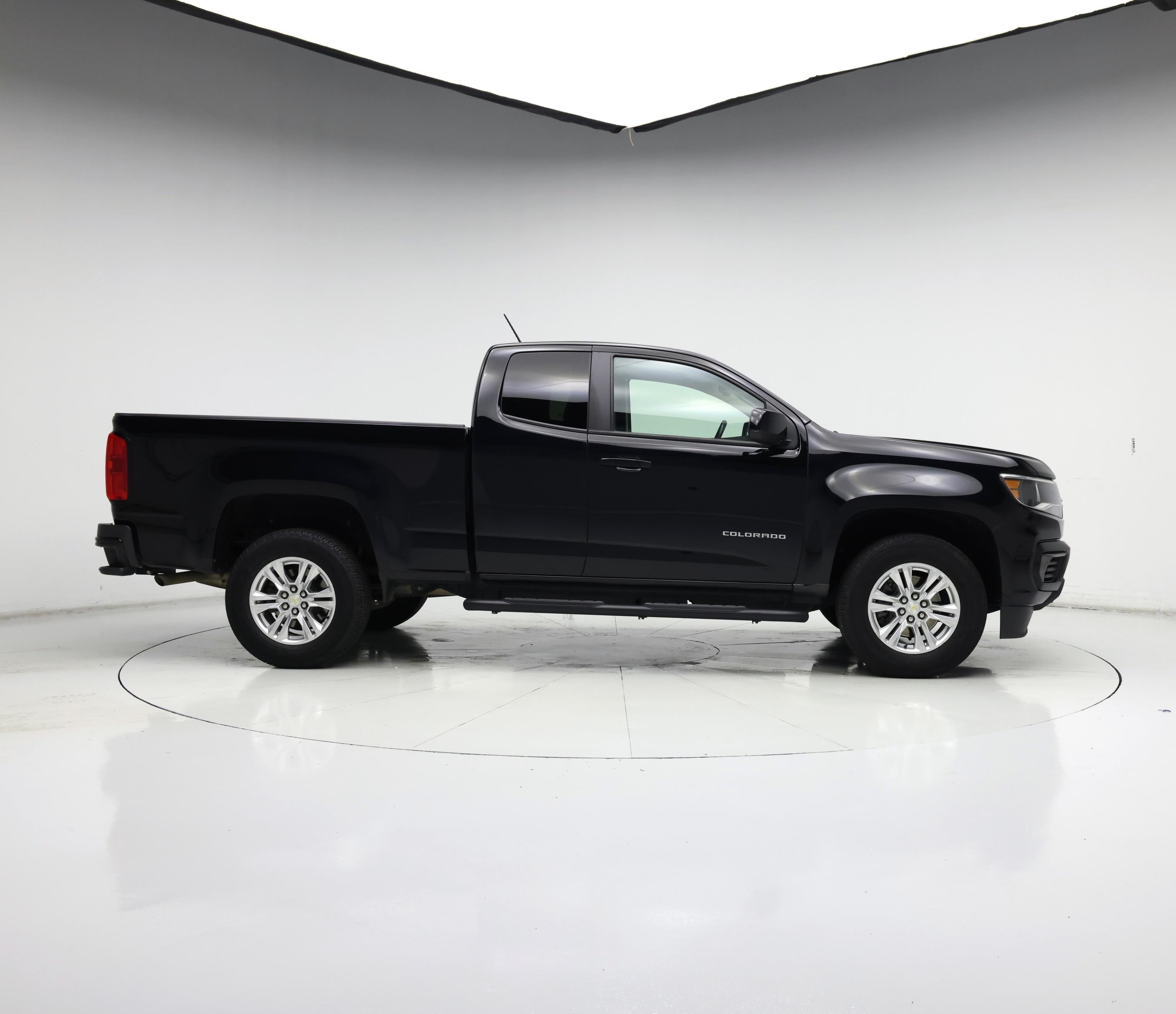 Thumbnail: 2021 Chevrolet Colorado - 7