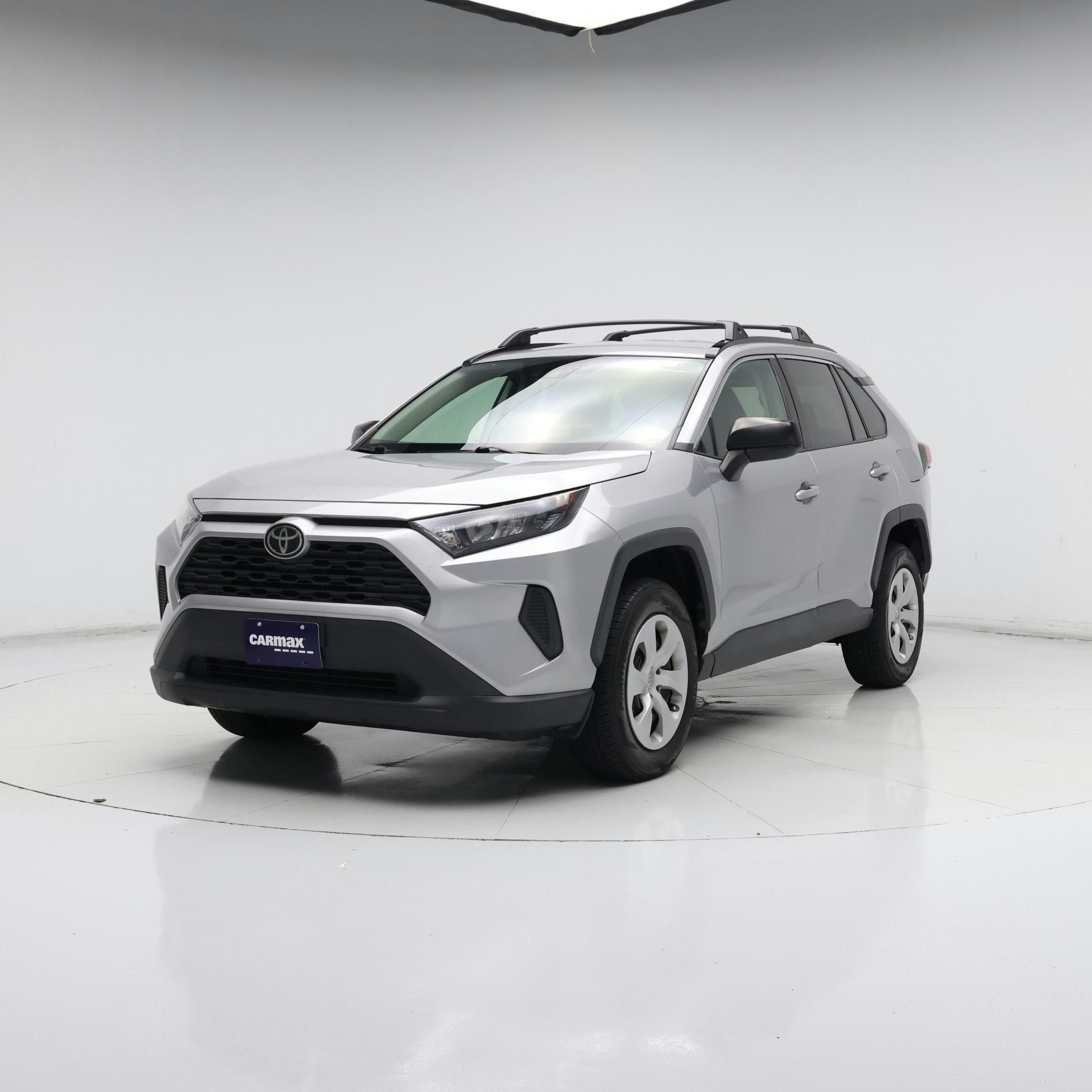 Thumbnail: 2020 Toyota RAV4 - 4