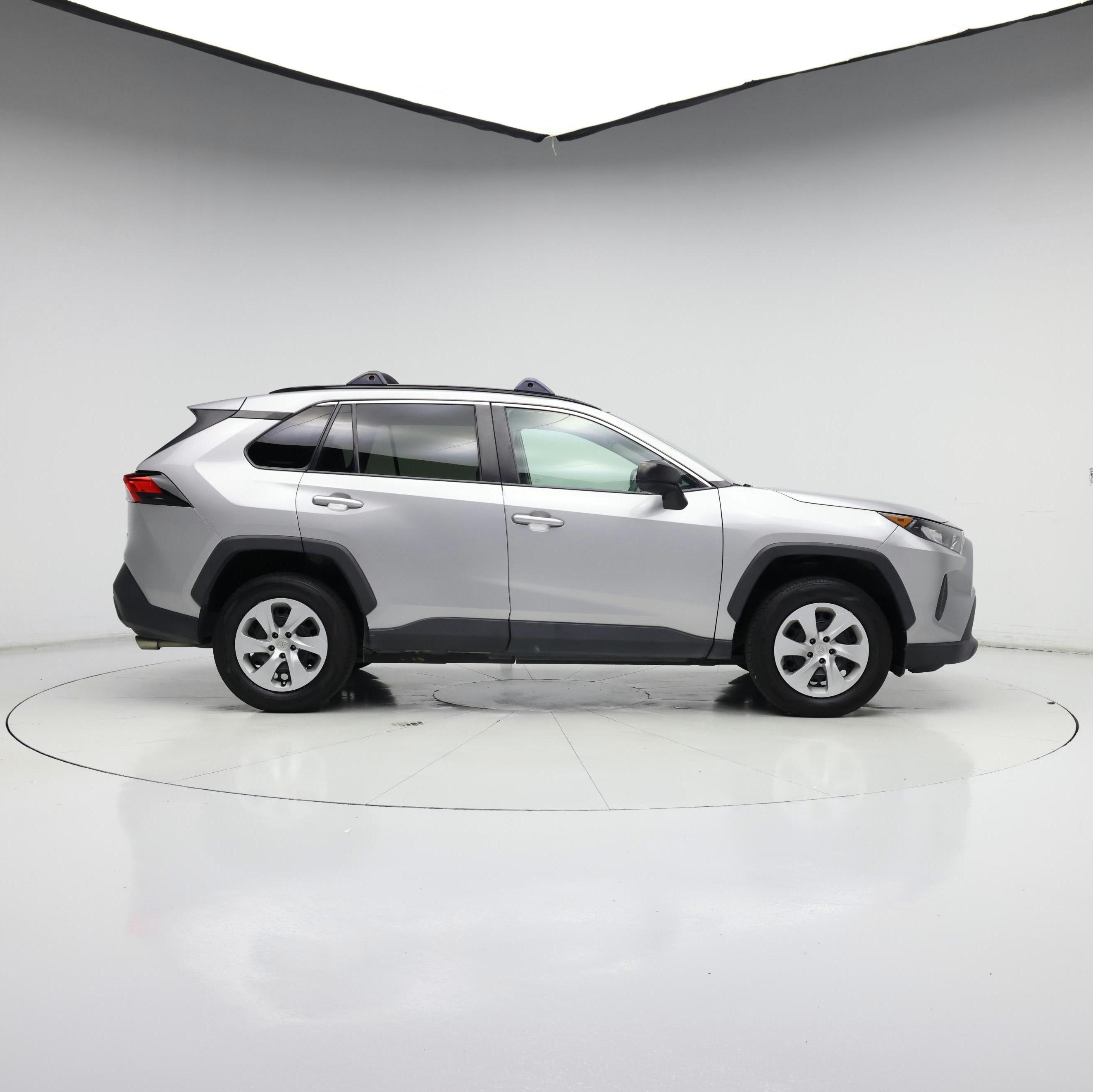 Thumbnail: 2020 Toyota RAV4 - 7
