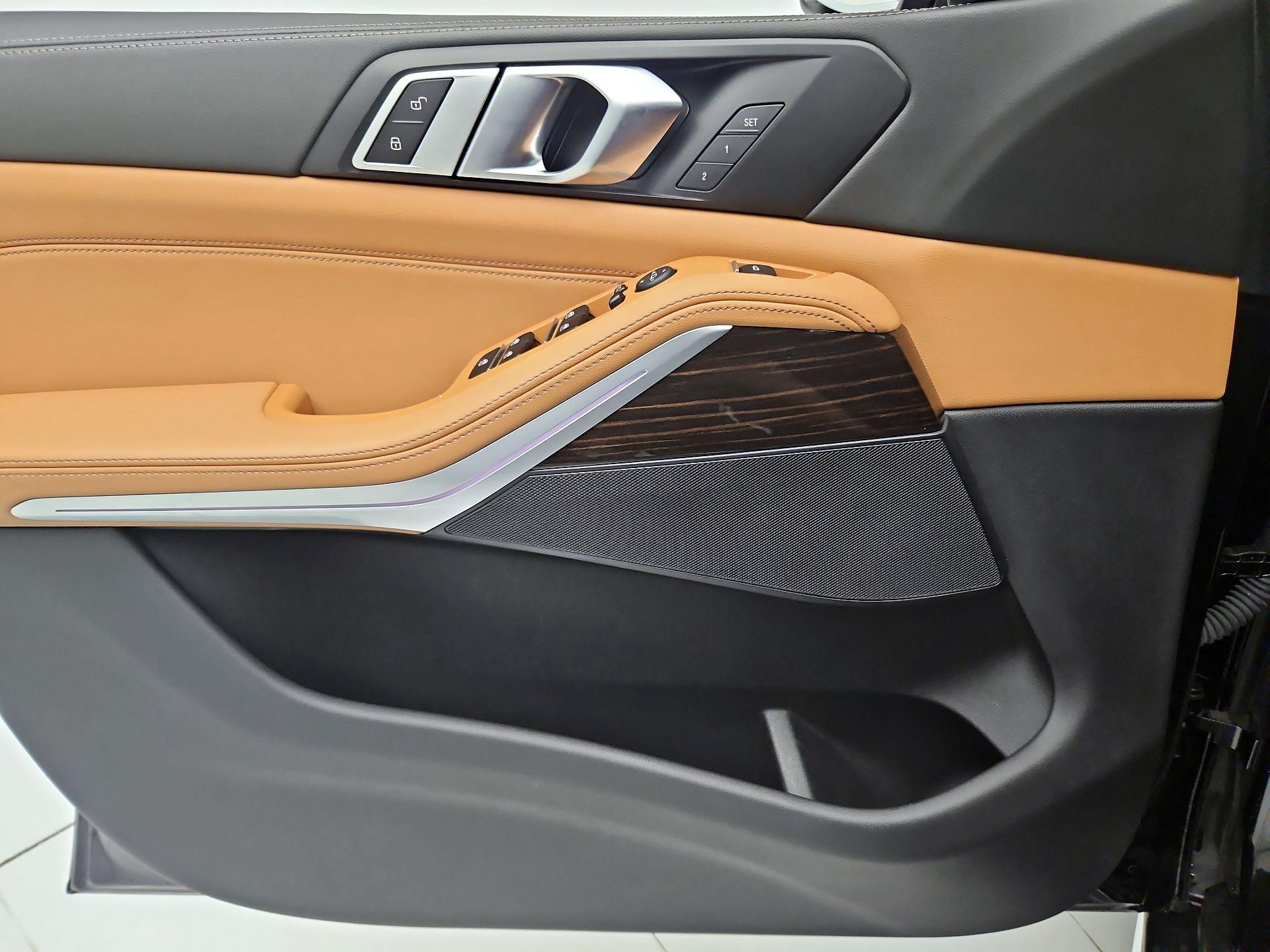 Thumbnail: 2024 BMW X5 - 12