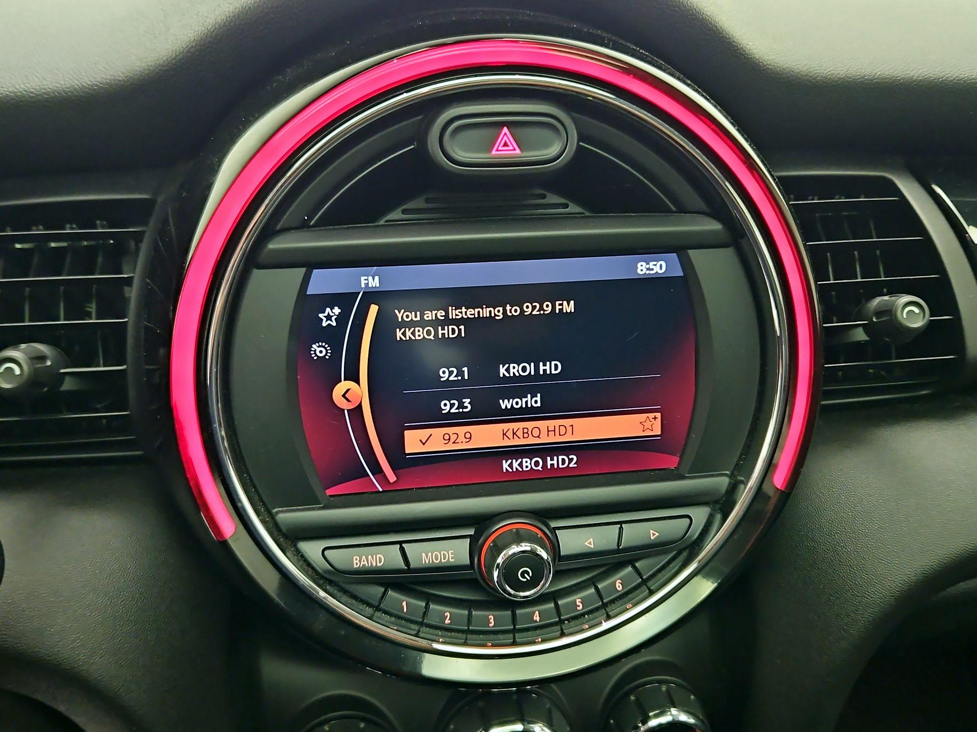 Thumbnail: 2019 MINI Cooper Hardtop - 15