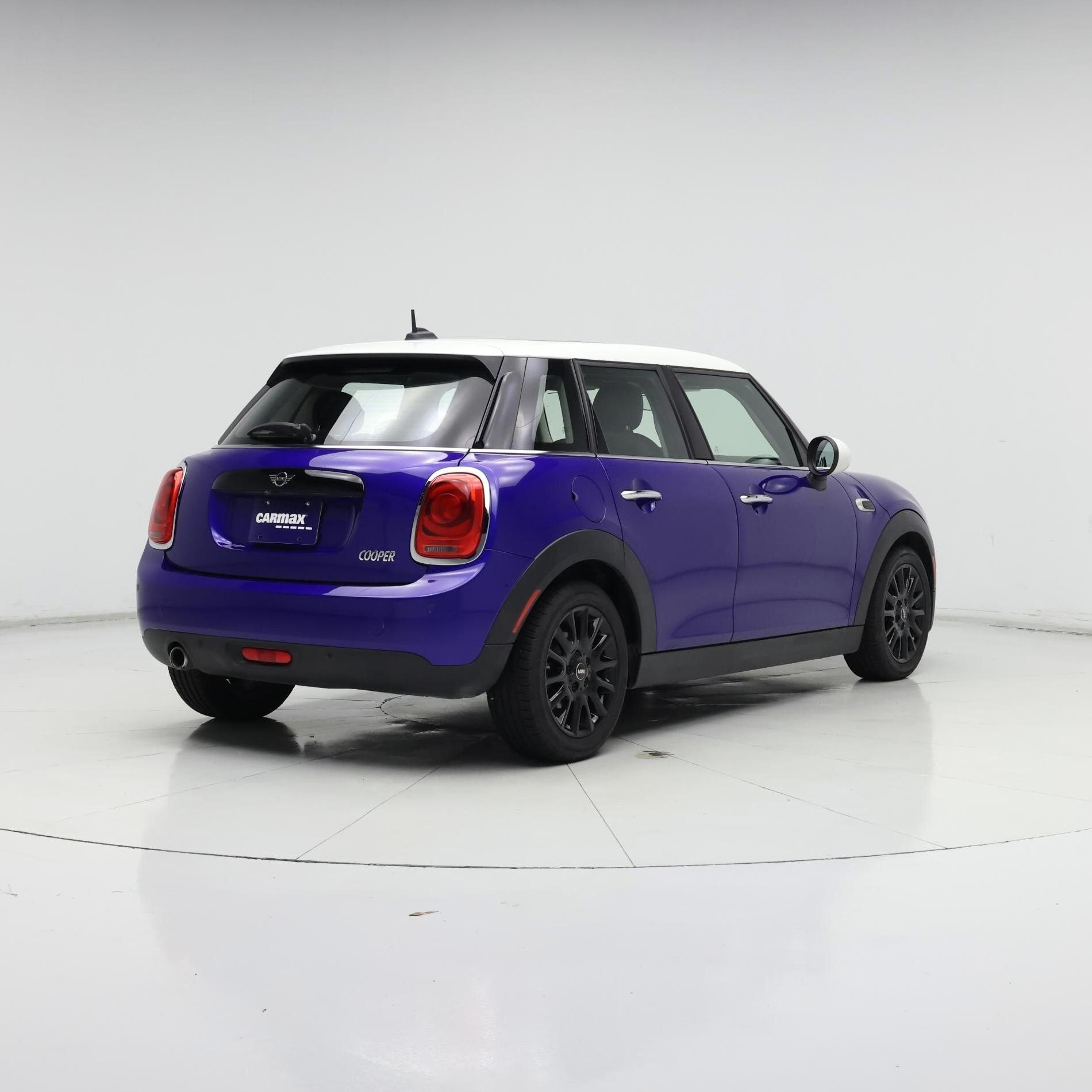 Thumbnail: 2019 MINI Cooper Hardtop - 8